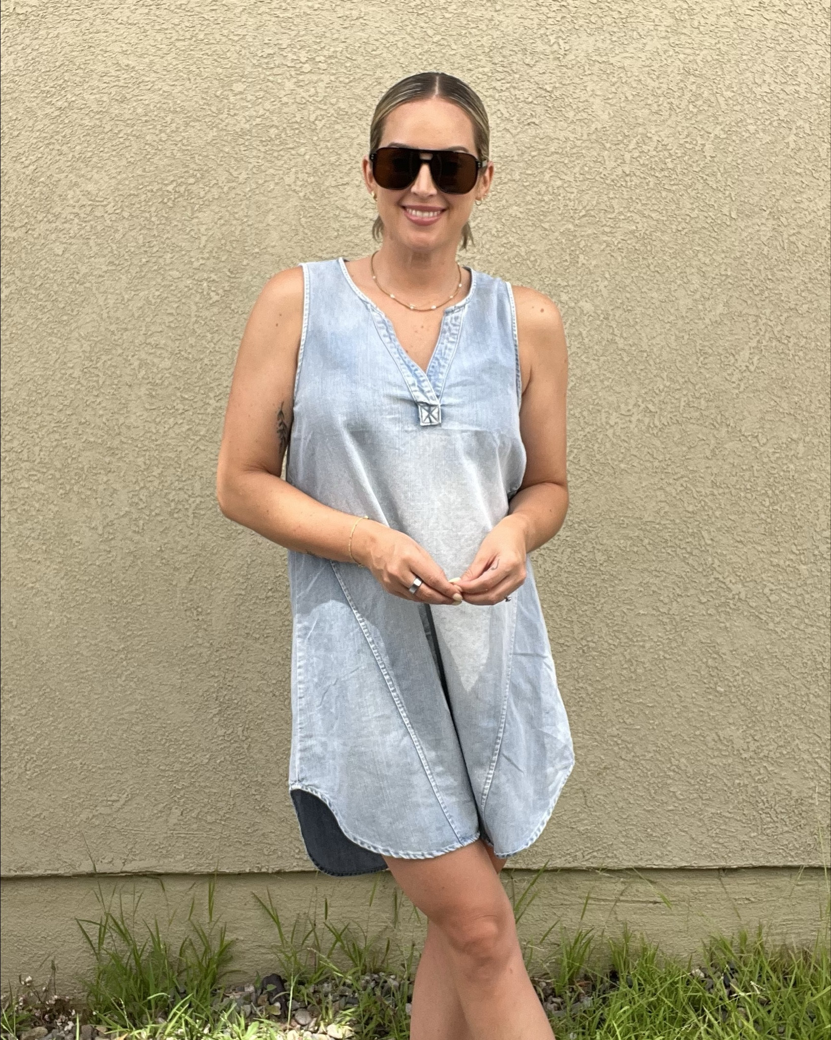 Wearing a medium, but definitely should’ve gotten small

#LTKSummerEdit #LTKSeasonal #LTKFindsUnder50