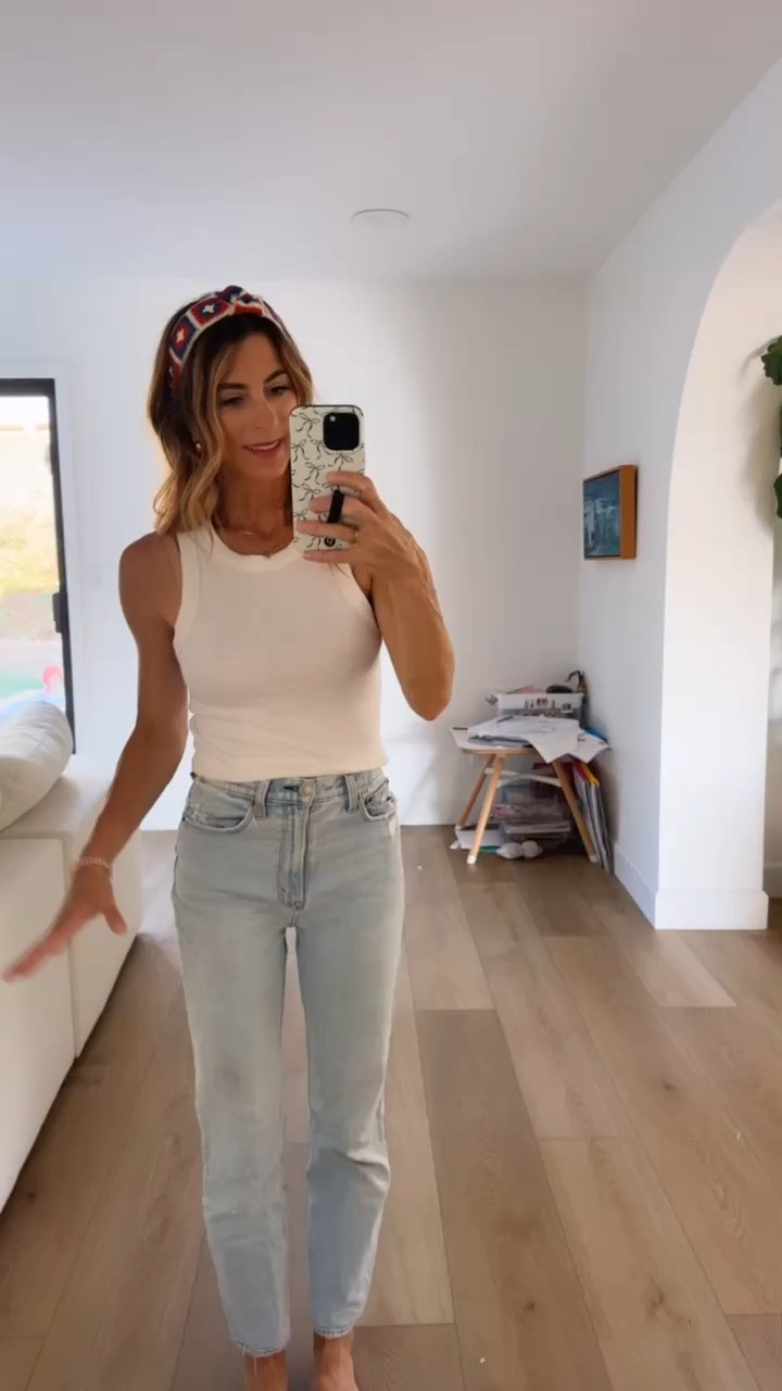 I’ve had these A&F jeans since 2021! They’re a forever staple! Ankle straight leg, ultra high rise. My go to when i want to wear some sneakers/tennis shoes with jeans & feel casual! I feel like the ultra high rise sucks everything in + elongates my short legs! 

 

#LTKSeasonal #LTKSaleAlert #LTKStyleTip