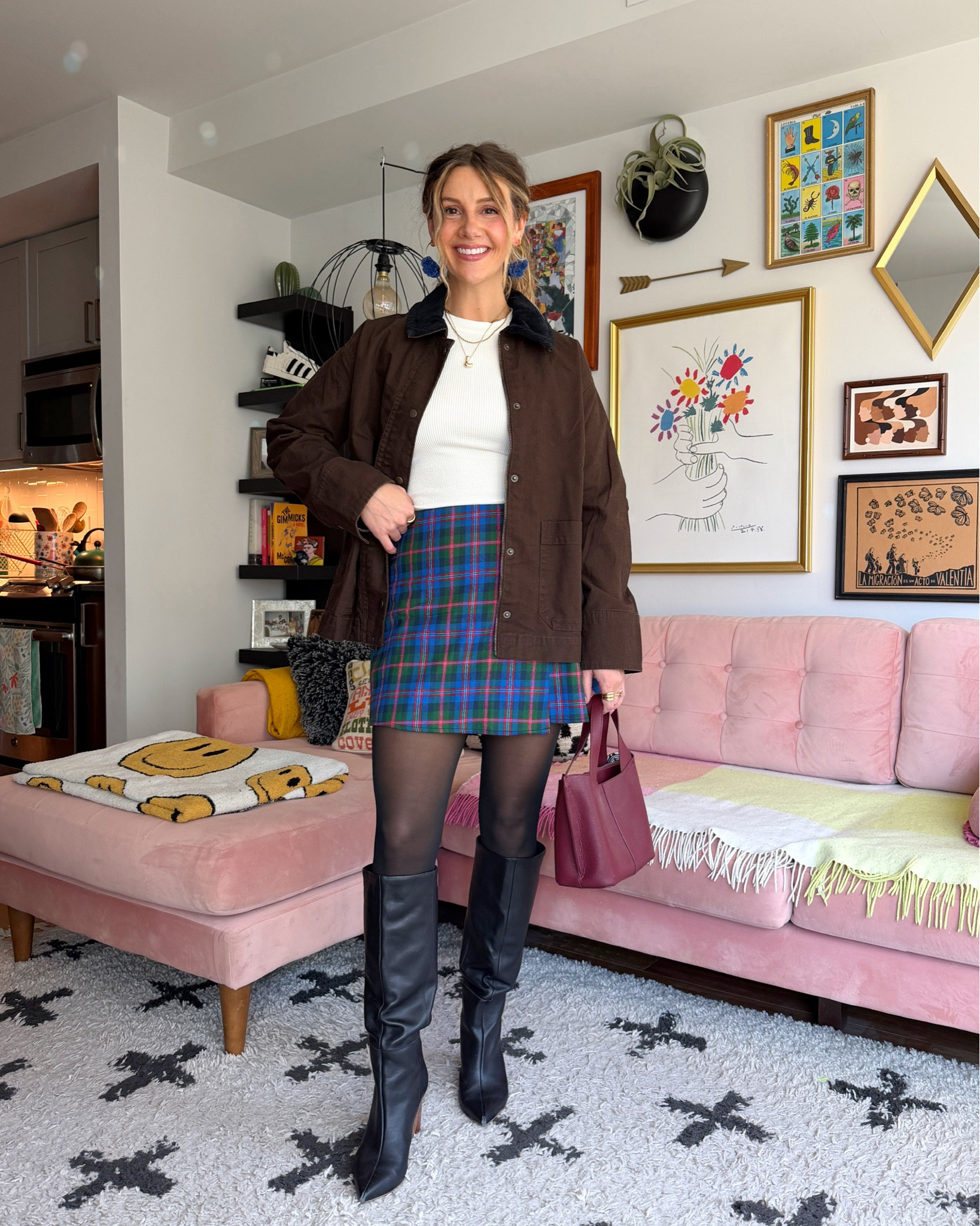 Thanksgiving outfit ideas 

Sizes:
Small in everything 
4 in the jeans (they fit too big, I’d recommend sizing down)