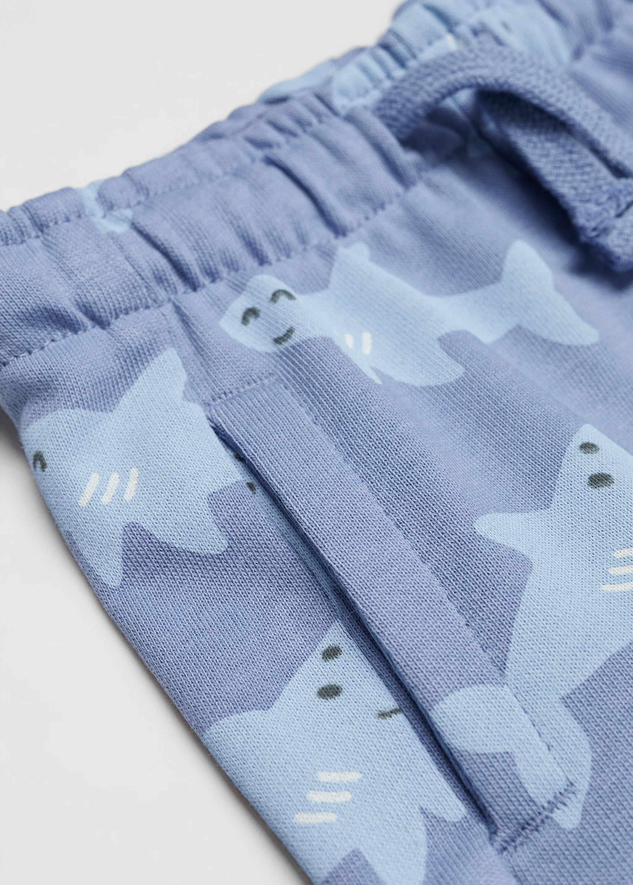 Elastic waist Bermuda shorts | MANGO (US)