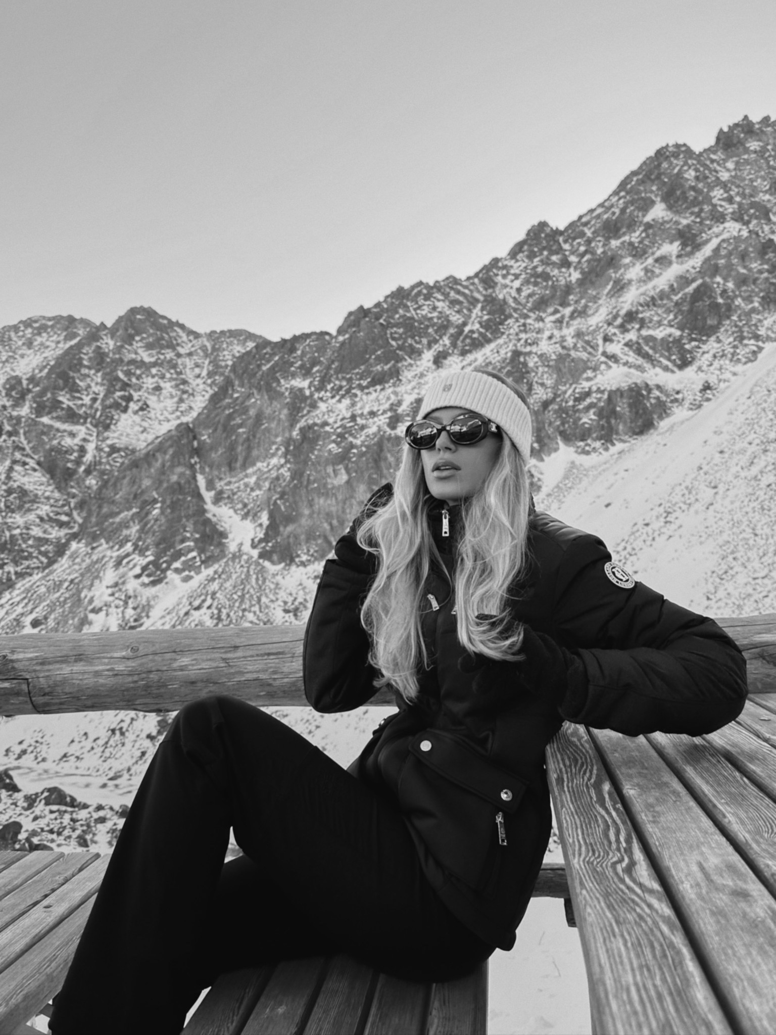 Ski outfit, skiing set look, mountain chic, apres ski outfit, black winter ski suit, winter jacket, classy winter style, ski edit 

#LTKSeasonal #LTKdayinmylife #LTKTravel