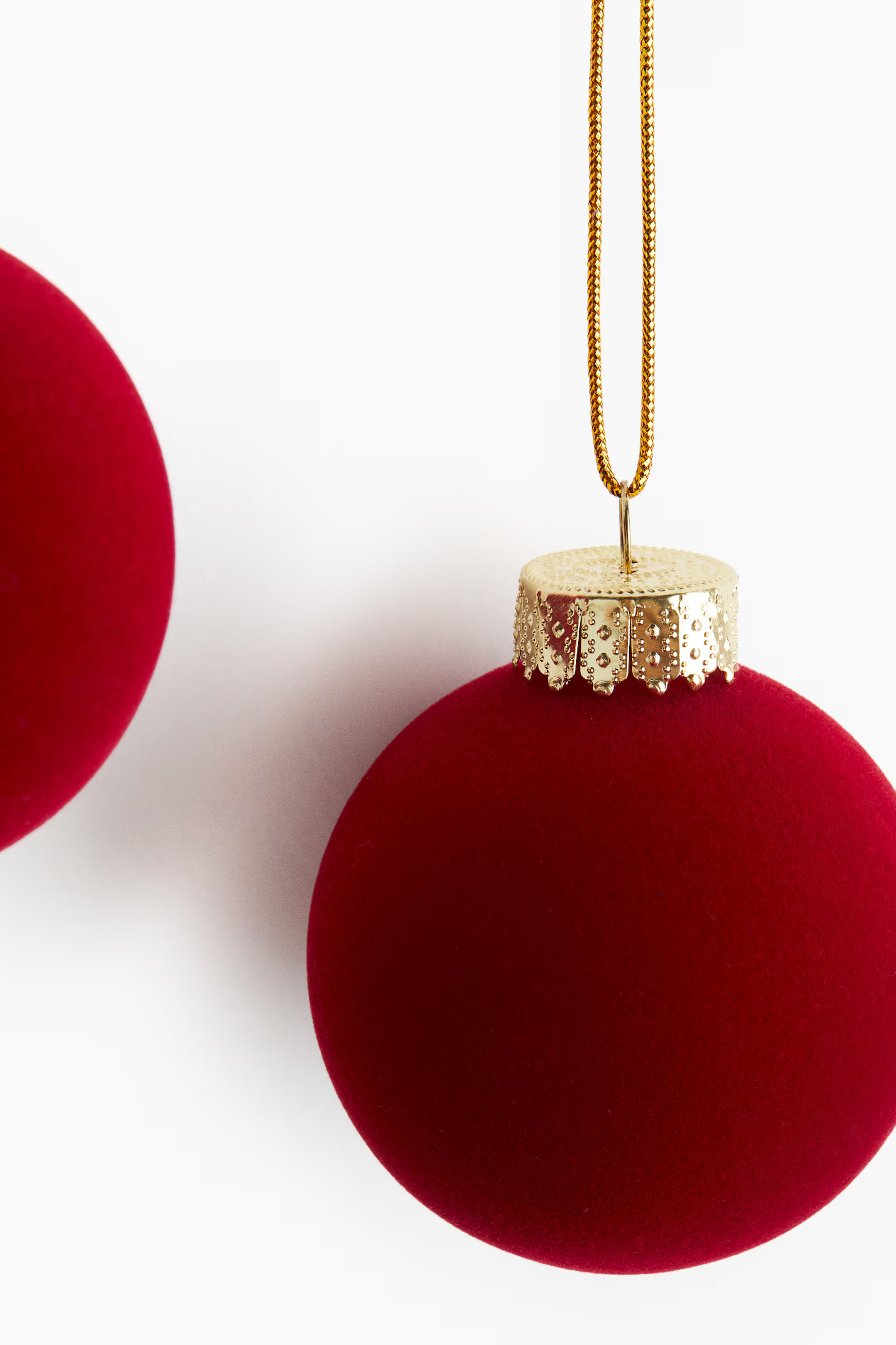 2-pack flocked baubles | H&M (UK, MY, IN, SG, PH, TW, HK)