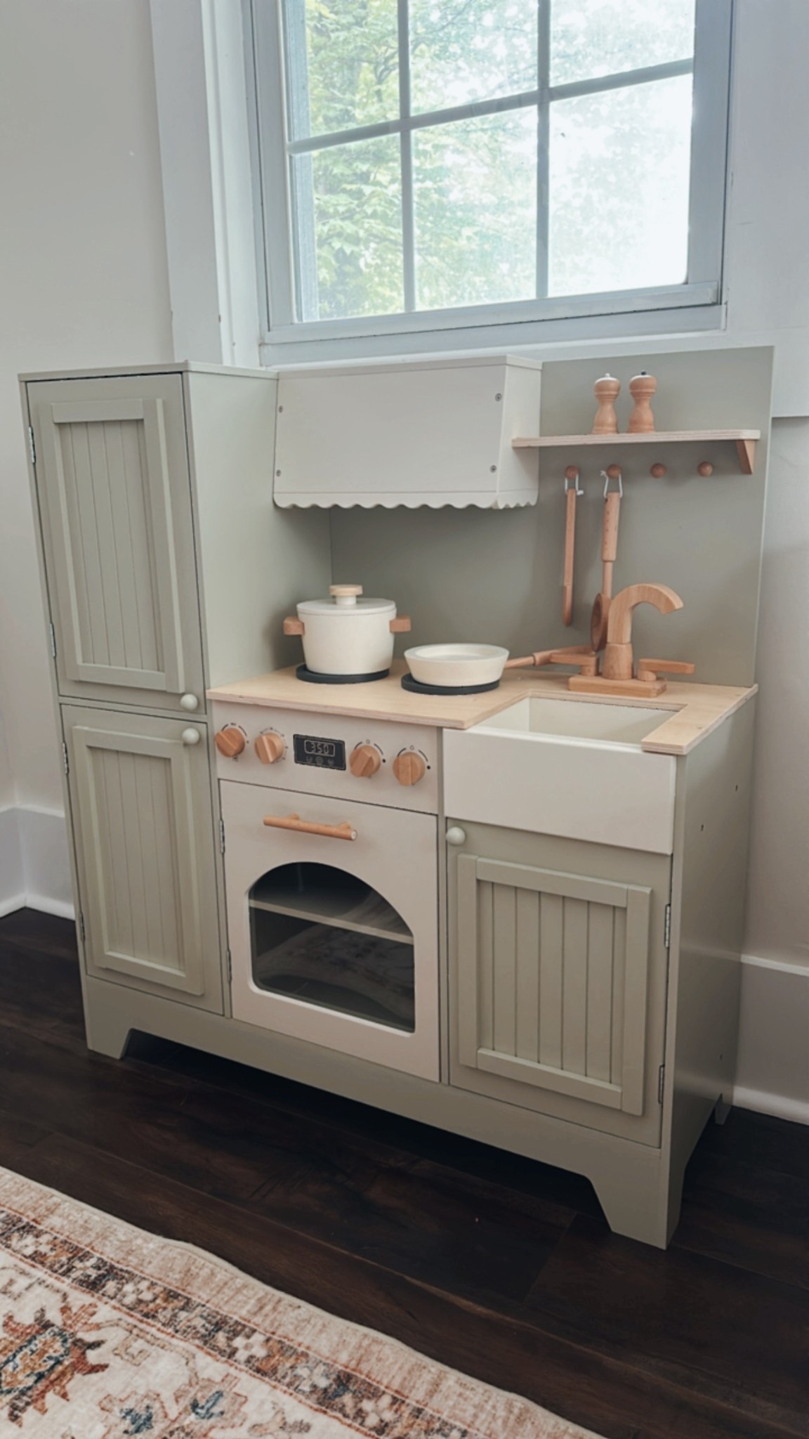 The cutest play kitchen! 

#LTKFamily #LTKHome #LTKKids