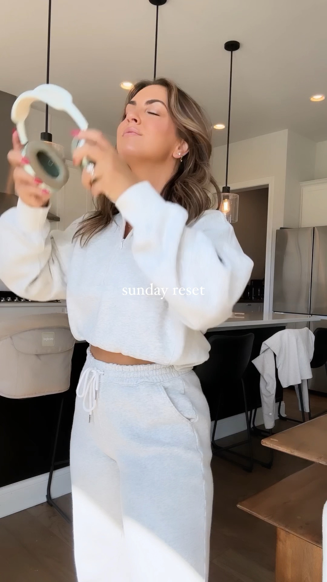 Sunday essential sweatset from Abercrombie! Wearing a medium in the top and smalls in the bottoms!

#LTKtravel #LTKunder100 #LTKSeasonal