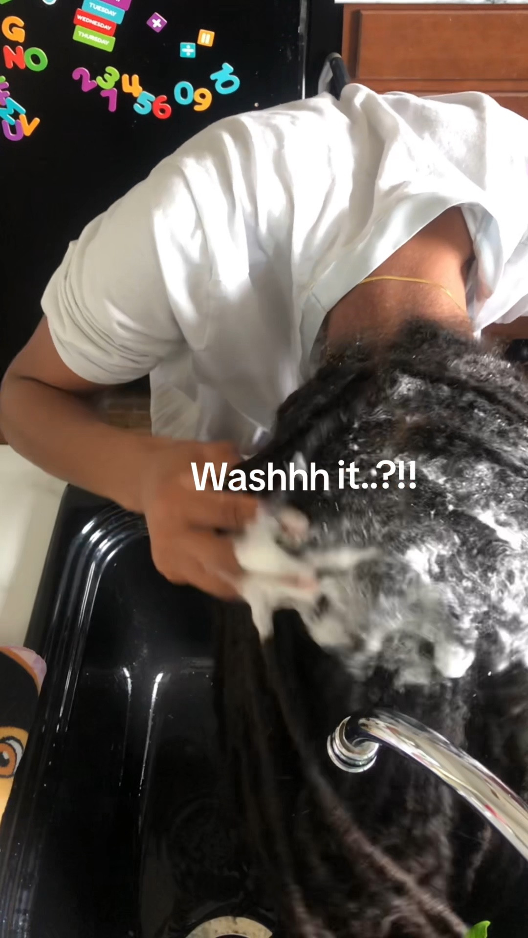 Cleanse and condition 
The way my hair is so soft and light but my po neck 😮‍💨

Today I wanted to lowkey deep cleanse so I used my castile soap. Using the applicator bottle to dilute the Dr. Bronners and get it to the depths of your roots is what you need 🤌🏾

I also deep conditioned with my favorite Macadamia deep repair mask. Sallys sells it in a snag but I can usually find it at Marshalls. This stuff smells sooo good and leaves my hair super soft. Had to use a produce bag because where would I find a processing cap or shower cap to fit all this hurrr?! 

I finally have a LTK so you can find all the things I use tagged and linked there! 🥳

Do yall deep condition your locs or am I doing the most? 

Deep Cleanse and Deep Conditioning Locs
#locmaintenance #longlocs #tadow #acoustictadow #deepcondition #shopltk #locgoals #locroutine #washday #locdin 

#LTKstyletip #LTKfindsunder50 #LTKbeauty