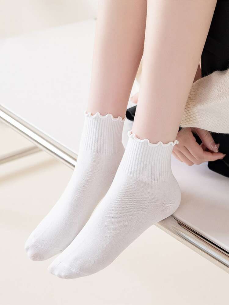 1pair Women Scallop Trim Casual Style Ankle Socks | SHEIN