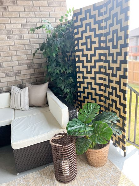 These Patio Privacy Screens/dividers are my favorite Amazon find of this summer.

#LTKhome #LTKFind #LTKunder100