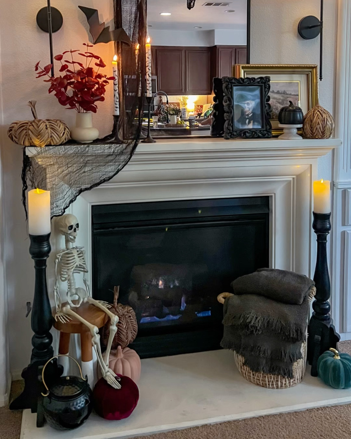 Hola bebes! Halloween Mantle Reveal 👻

Give me all the Moody spooky vibes this year!! 🦇 🎃 


#LTKHome #LTKFindsUnder50 #LTKSeasonal