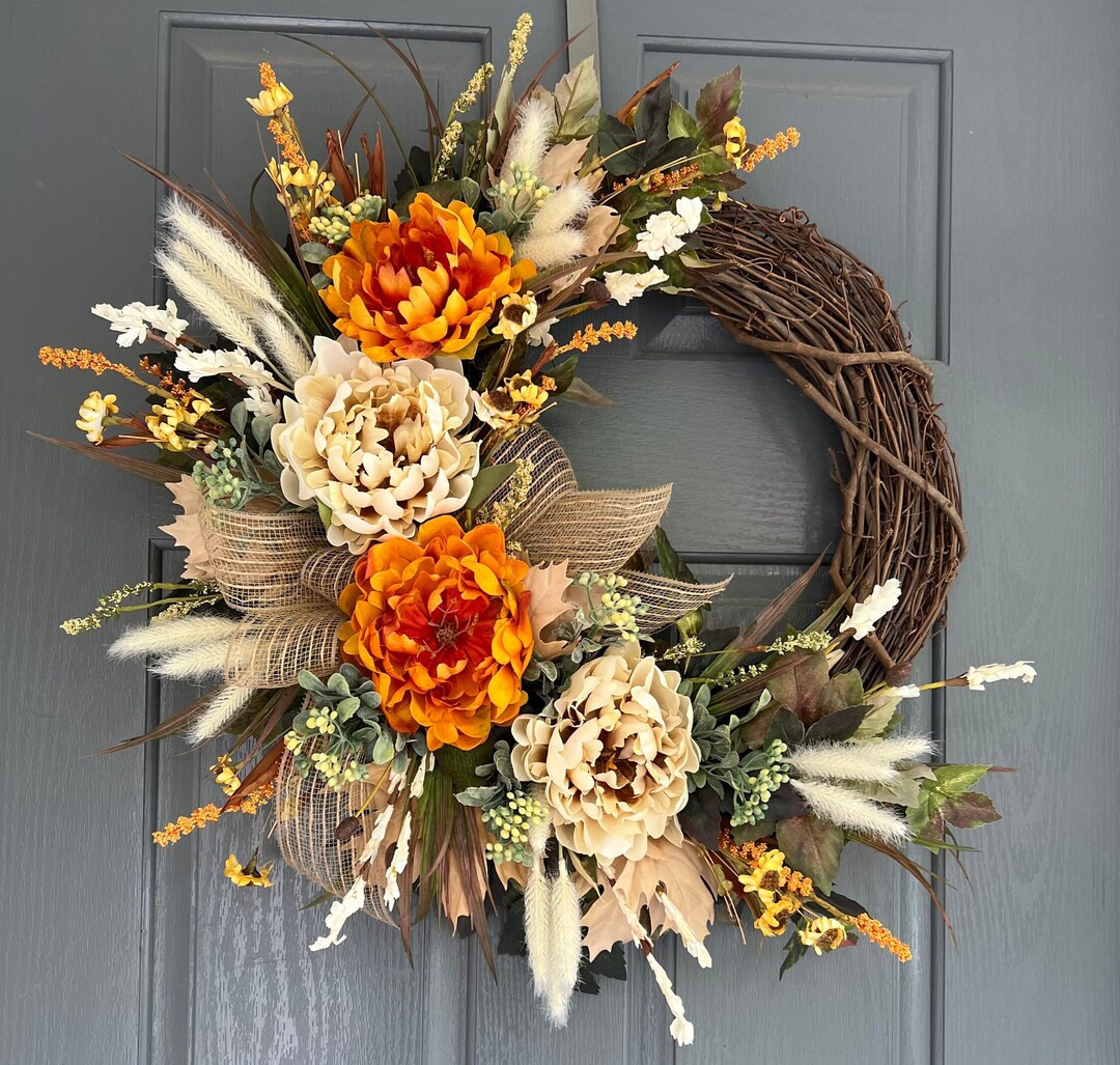 Fall hydrangea wreath, Farmhouse wreaths for front door, Everyday wreath | Etsy (US)