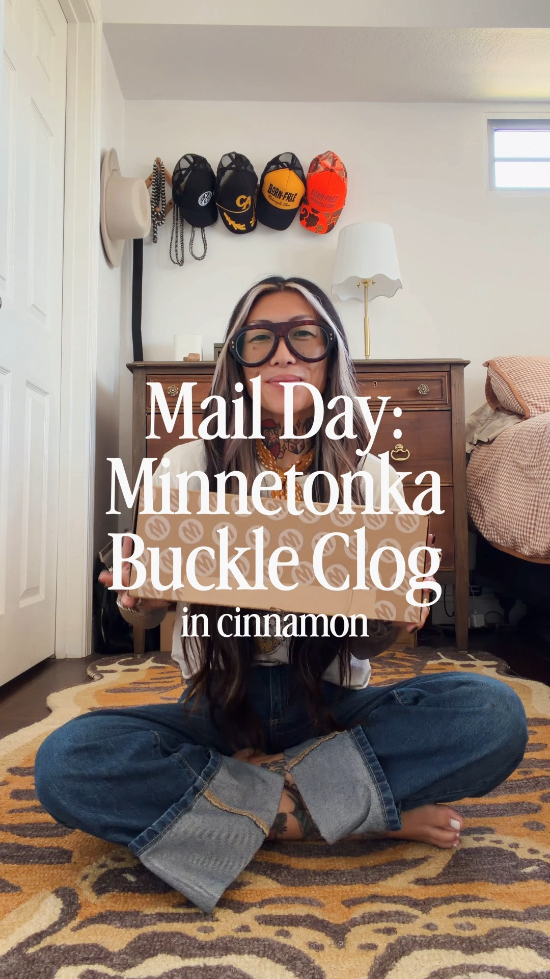 It’s MAIL DAY! Come on, let’s try on the Buckle Clog from @minnetonka 🤎

First off, these are so buttery soft and insanely comfortable. It’s no surprise why these are some of their best sellers. I’ve grown up loving and wearing Minnetonka’s and I can honestly say, the quality is still superb. The brushed nickel, adjustable buckle is subtle, and still elevates the clog. Low profile, but still makes its own statement. The color (cinnamon) is chefs kiss 🤌🏼

Thank you @minnetonka for the perfect all day shoes!🤎✨
#minnetonka #buckleclogs