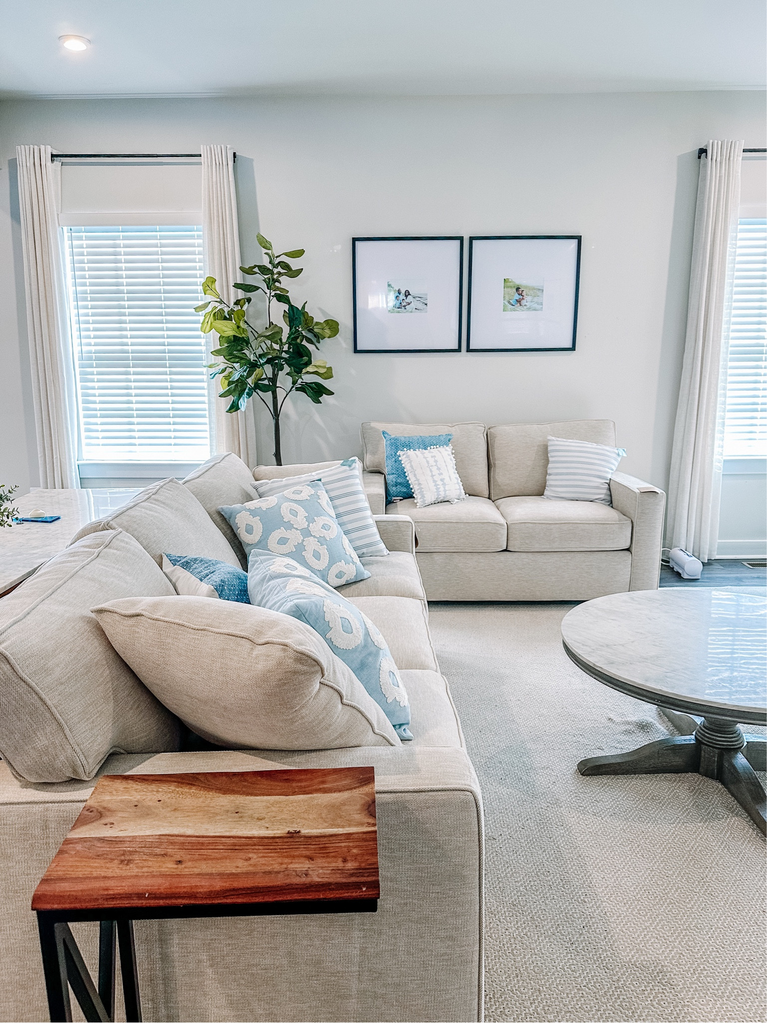 Coastal family room with my new radley sofa from Macys. Also love with these spring time pillows that remind me of Serena & Lily.

Coastal living room
Grandmillenial coastal
Grandmillenial living room

#LTKSpringSale #LTKSeasonal #LTKhome