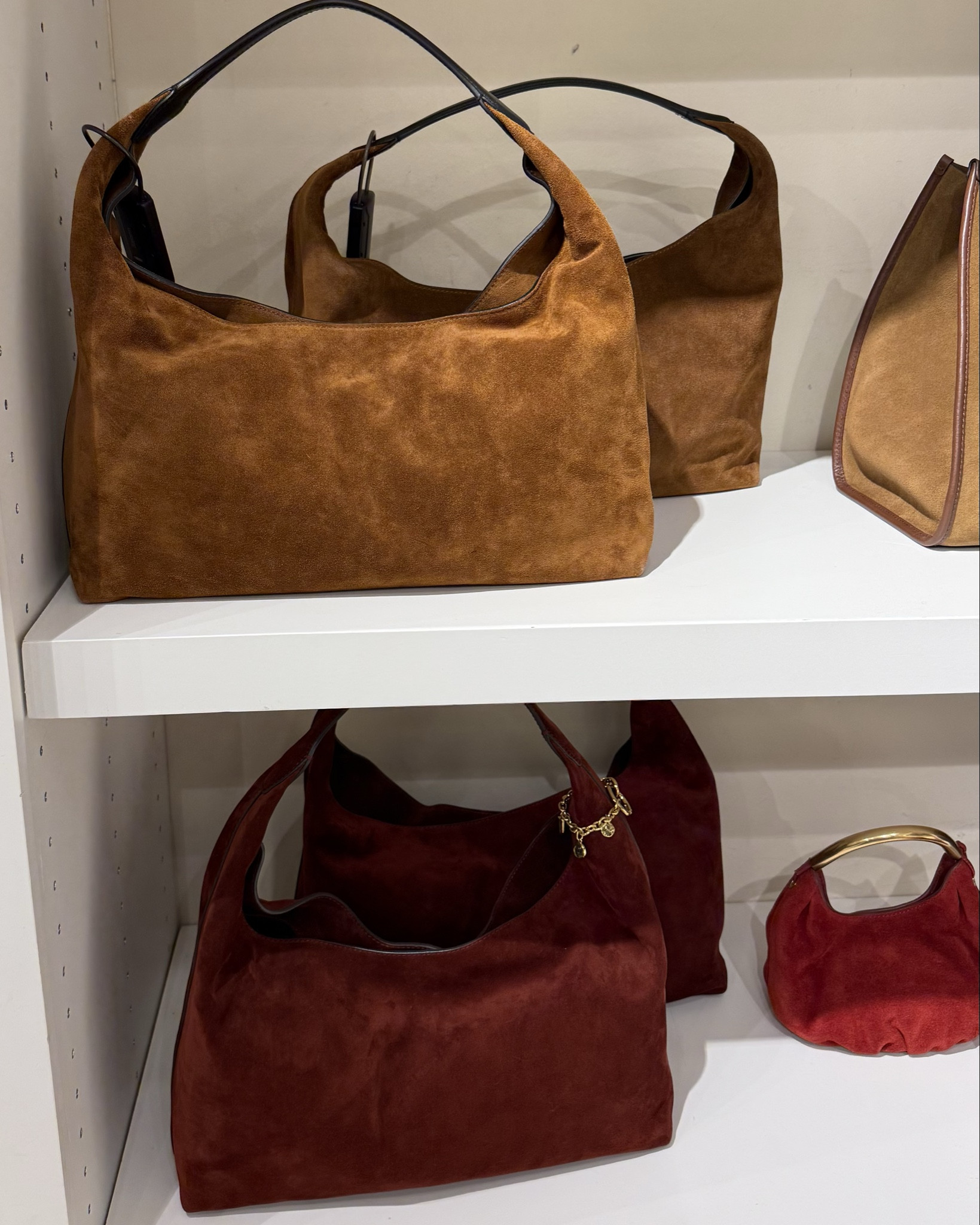 Madewell jeans
Sweater
Winter outfit 

#LTKFindsUnder100