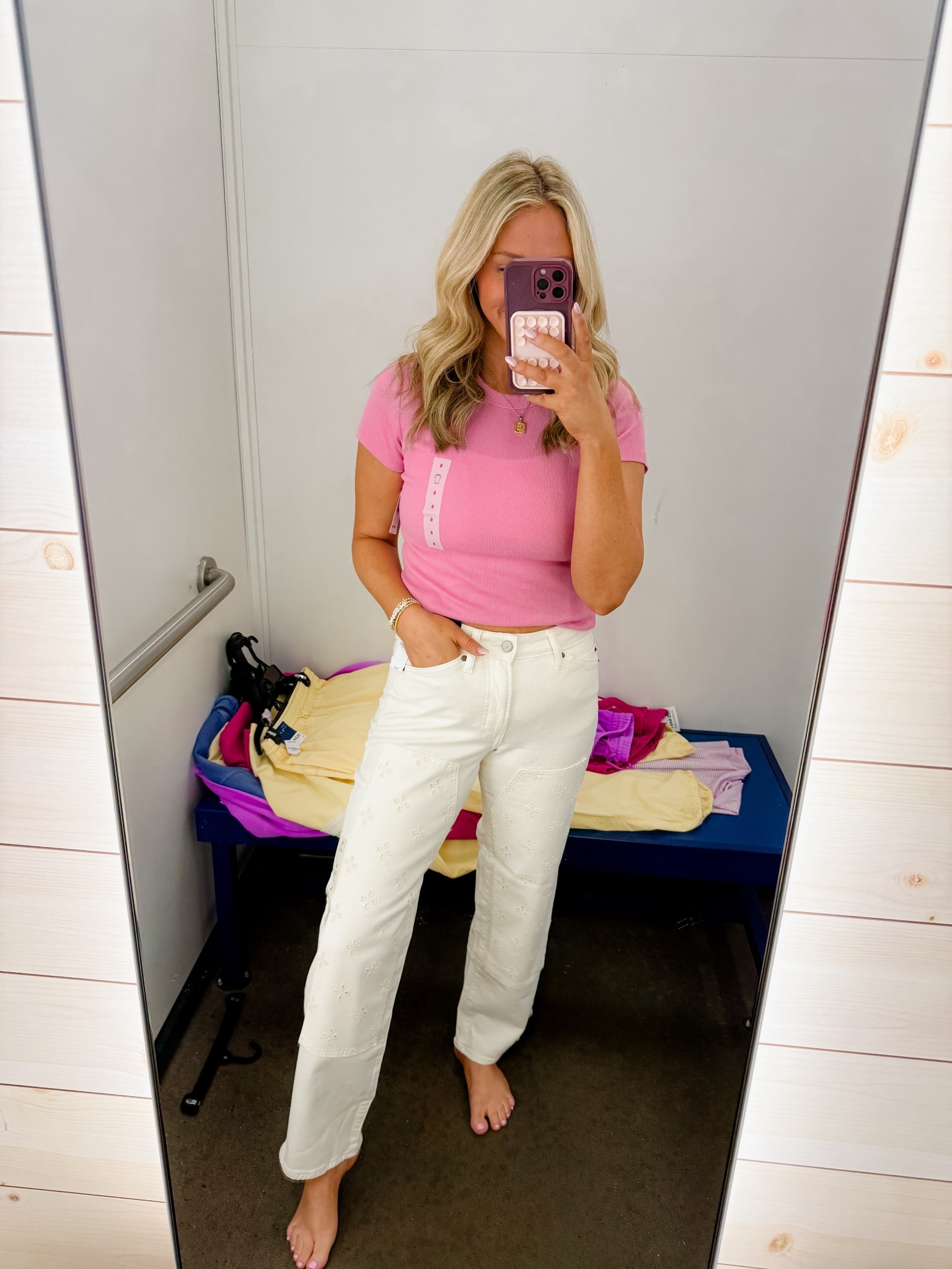 These cream pants are so cute with the floral detail! 

#LTKootd