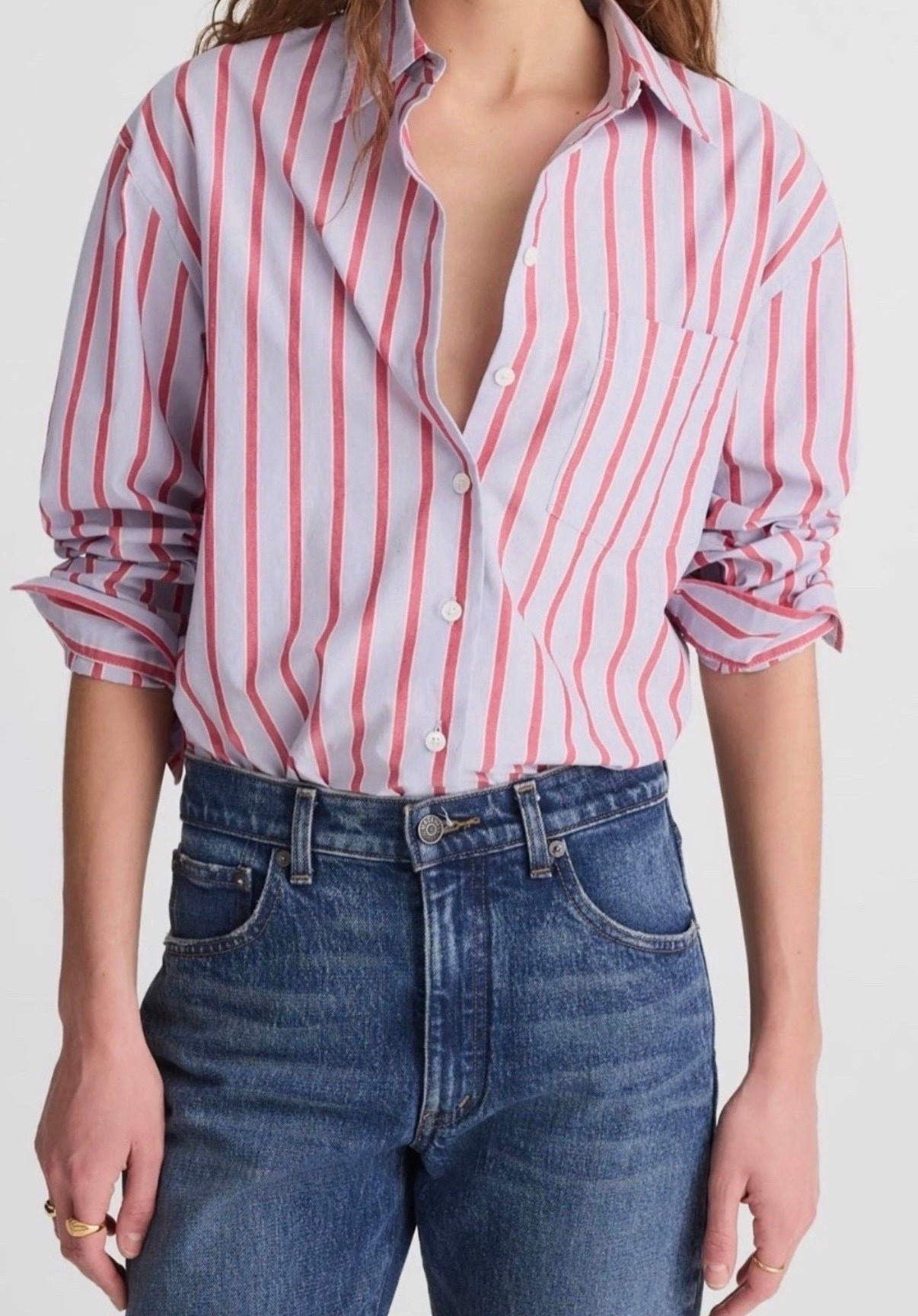 Stripe button down 
Jeans #LTKFindsUnder100

#LTKSeasonal