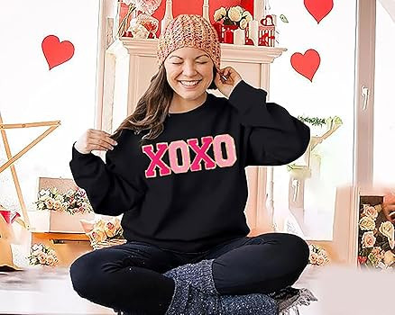 Valentine Sweatshirt Women Glitter XOXO Chenille Patch Pullover Top Novelty Valentine's Day Long ... | Amazon (US)