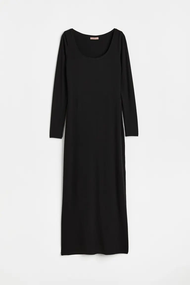 Bodycon dress | H&M (UK, MY, IN, SG, PH, TW, HK)