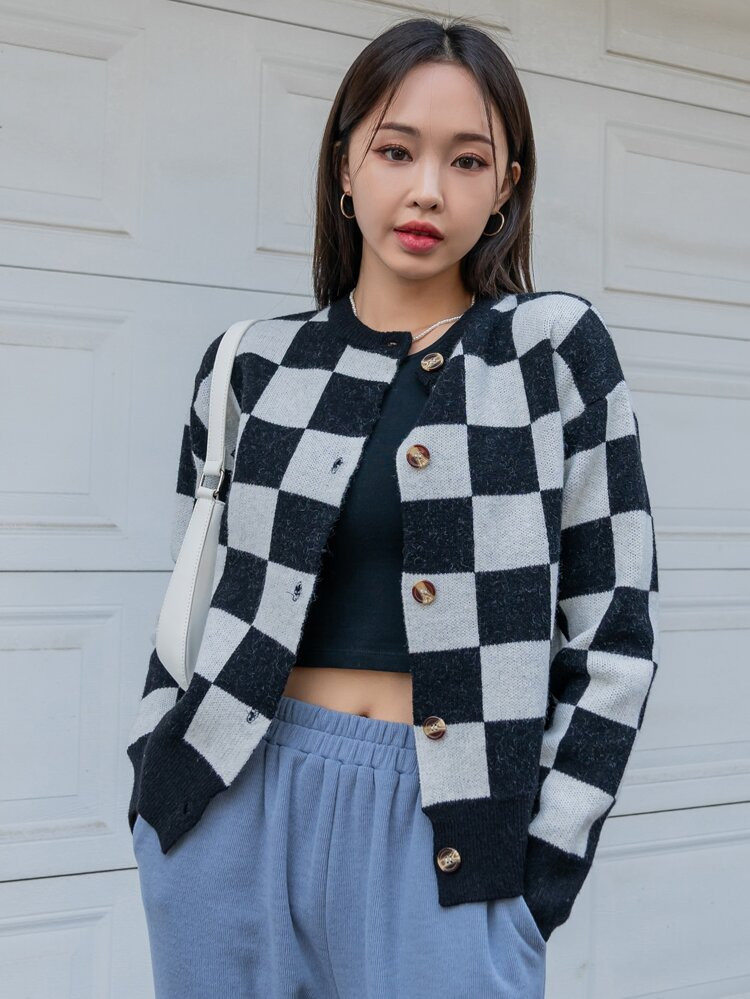 DAZY Checker Pattern Drop Shoulder Cardigan | SHEIN