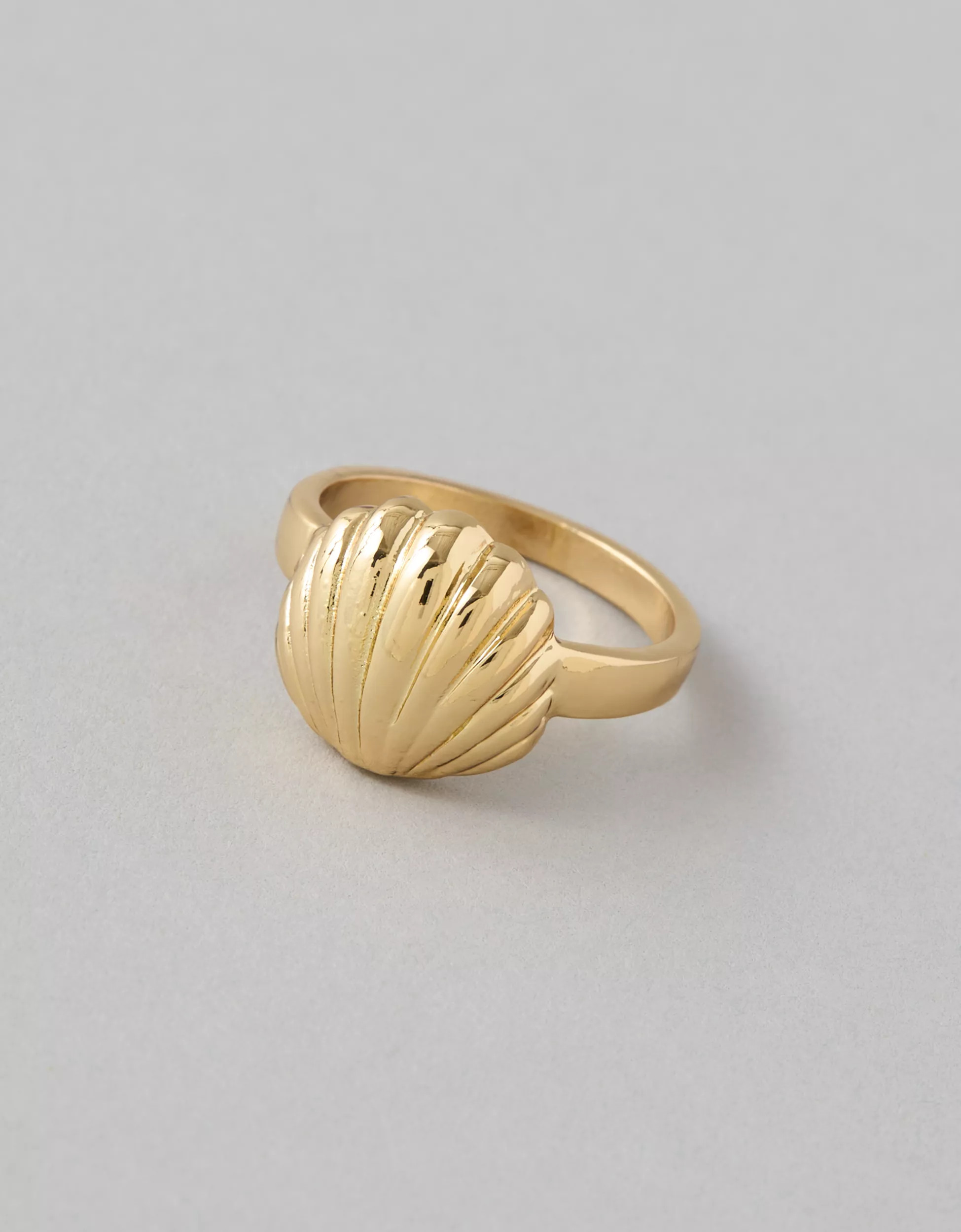 AEO Shell Ring | American Eagle Outfitters (US & CA)