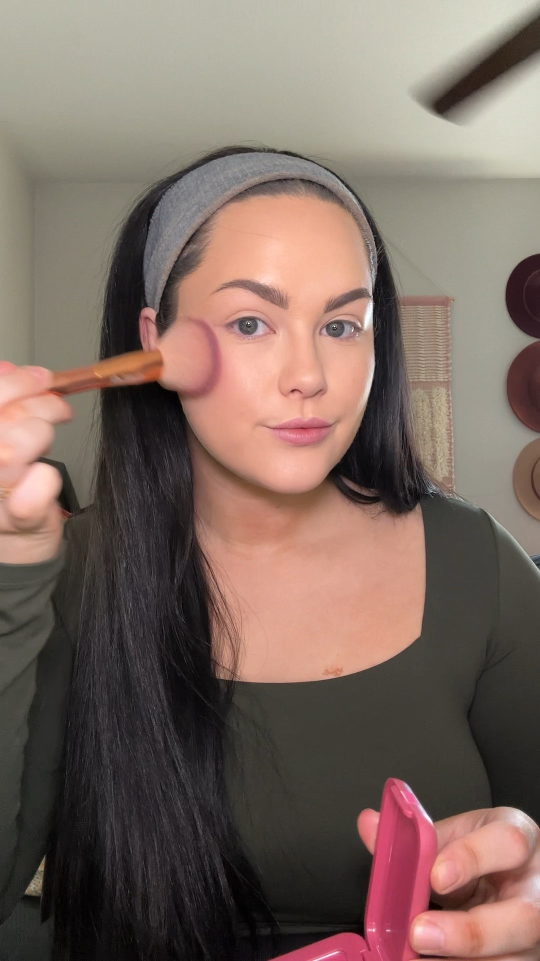 My quick everyday makeup routine 🥰💗💄

#LTKStyleTip #LTKBeauty #LTKWatchNow