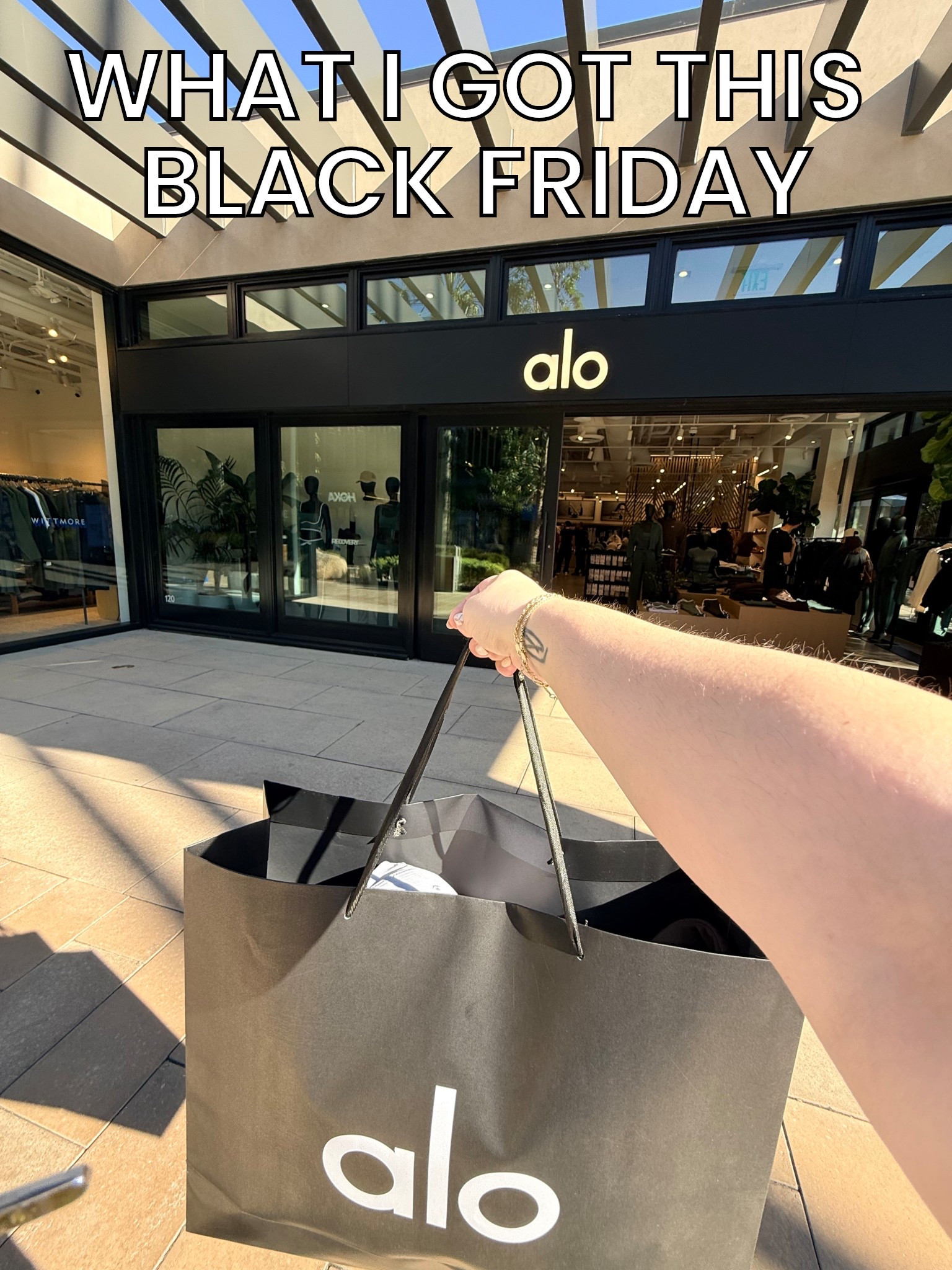 I allowed myself to get one thing this Black Friday and that is a new activewear set! I got a bunch of pieces in Winter Frost 🩵 #fashion #activewear #aloyoga 

#LTKCyberWeek #LTKActive #LTKSaleAlert