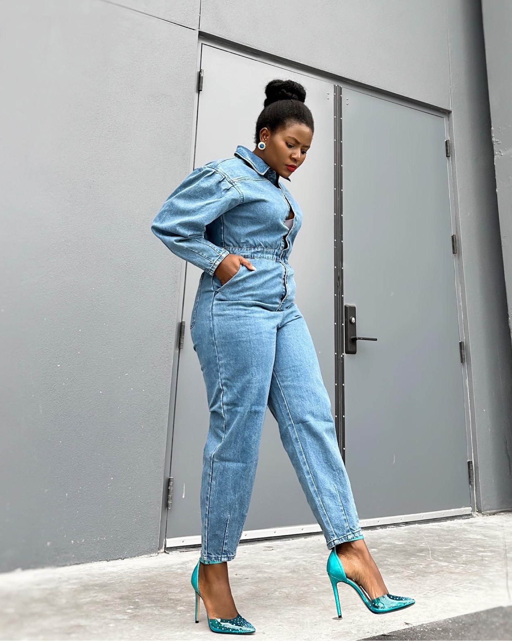 ELOQUII Elements Women's Plus Size Denim Jumpsuit With Ruffles 