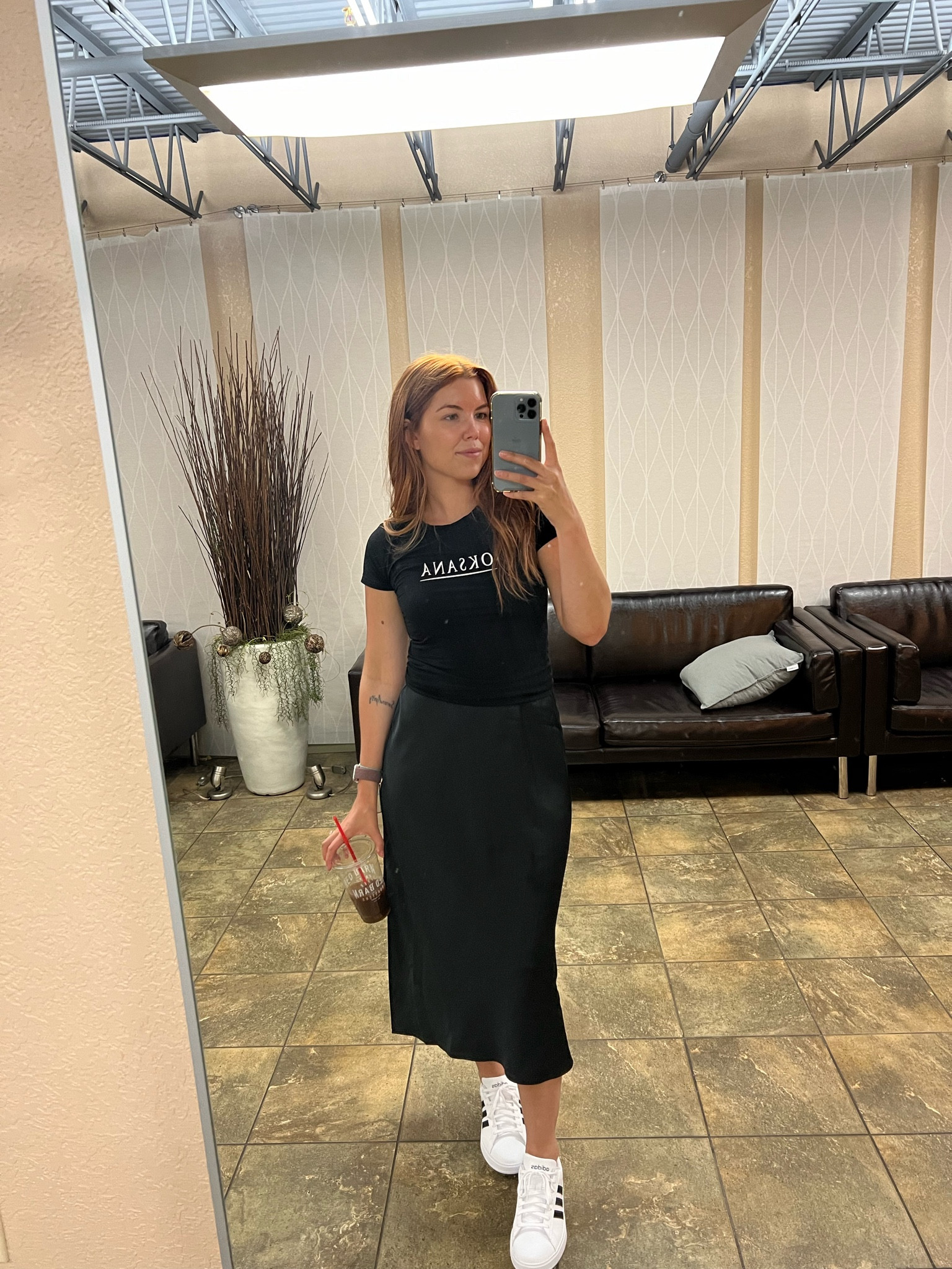 Satin skirt but make it casual


Nsale n sale Nordstrom sale workwear

#LTKxNSale #LTKWorkwear #LTKSummerSales