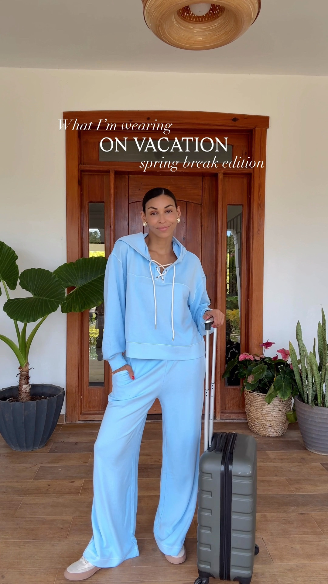 What I’m wearing on vacation ✨ Beach edition with @loft ✨ #LOFTPartner 

#LTKTravel #LTKSwim #LTKOver40