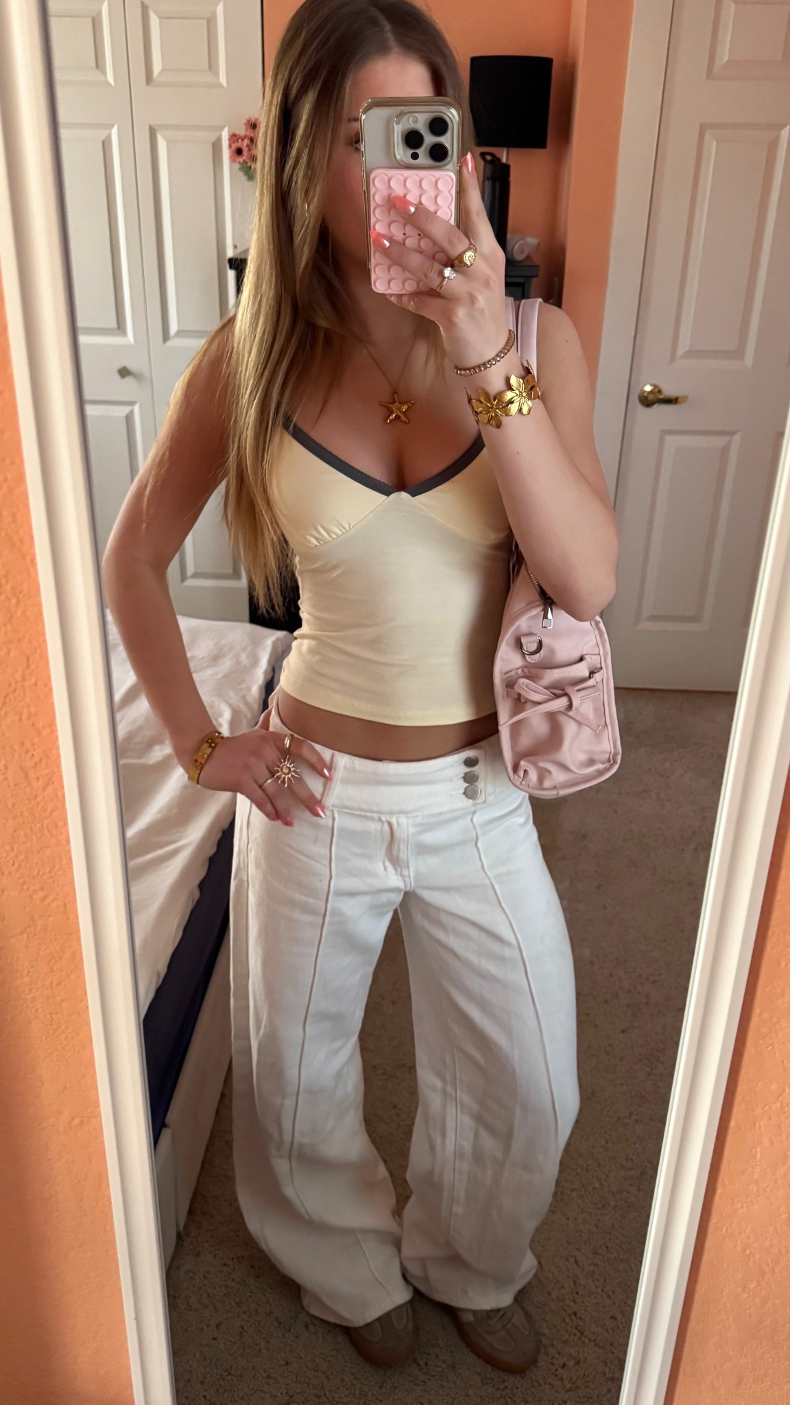 cute spring outfit for schooll

#LTKootd #LTKSpringSale #LTKgrwm