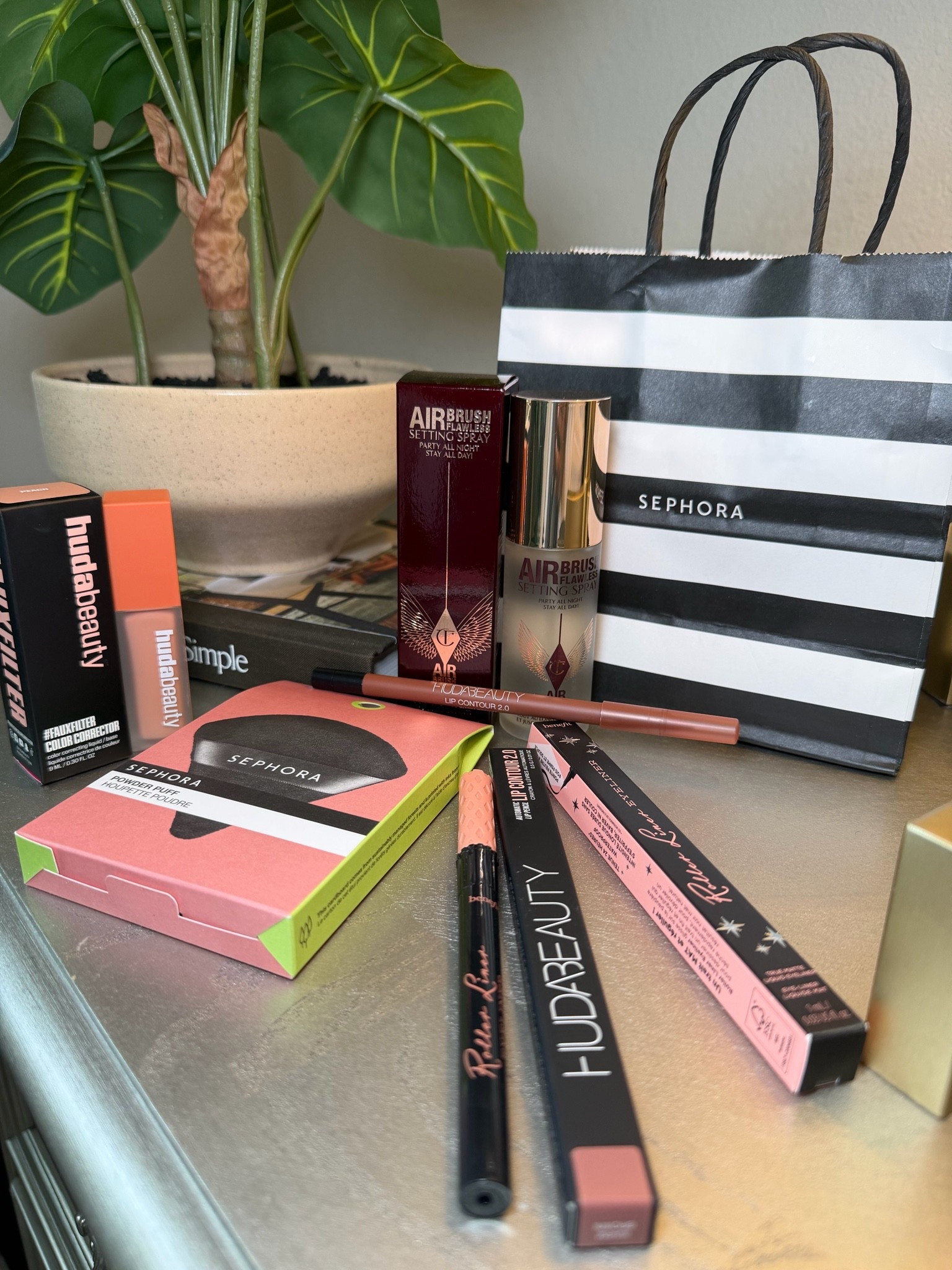 🛍️ I went into Sephora for ONE eyeliner… and somehow left with all of this 🤭✨

#LTKBeauty #SephoraHaul #BeautyFinds

#LTKmorningroutine #LTKdayinmylife #LTKBeauty