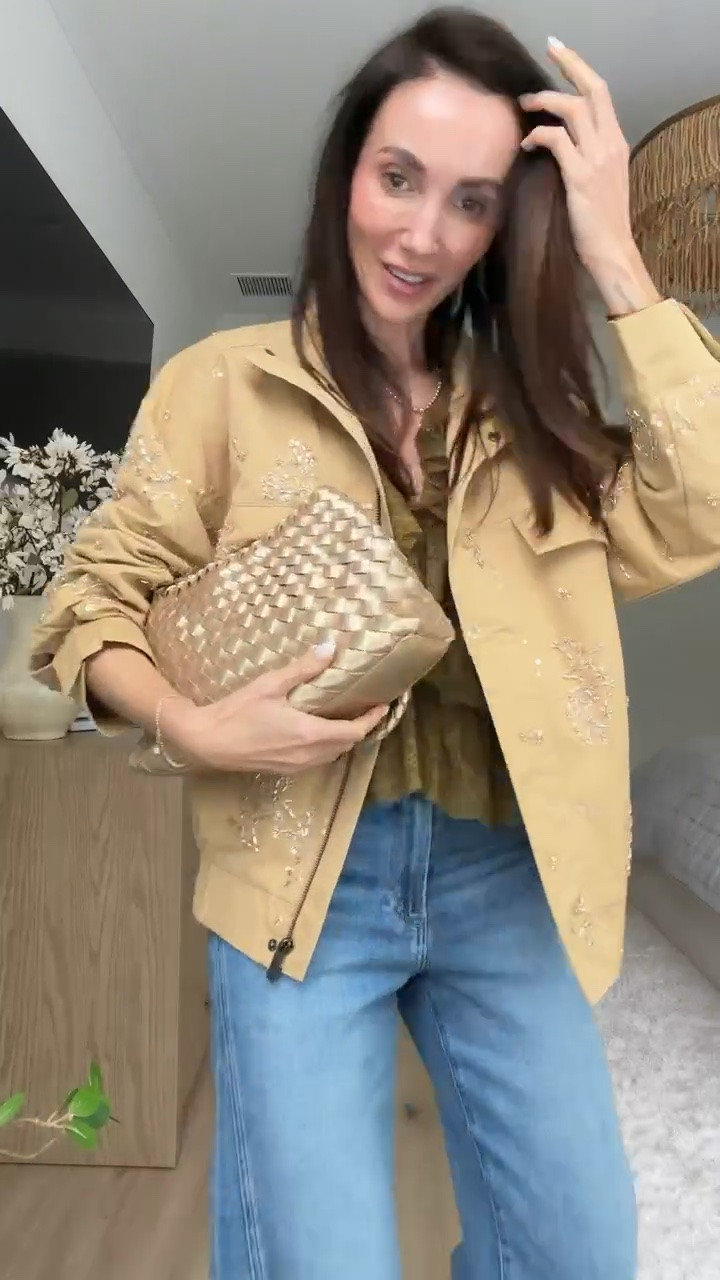 Lace top size XS, jacket size XS.