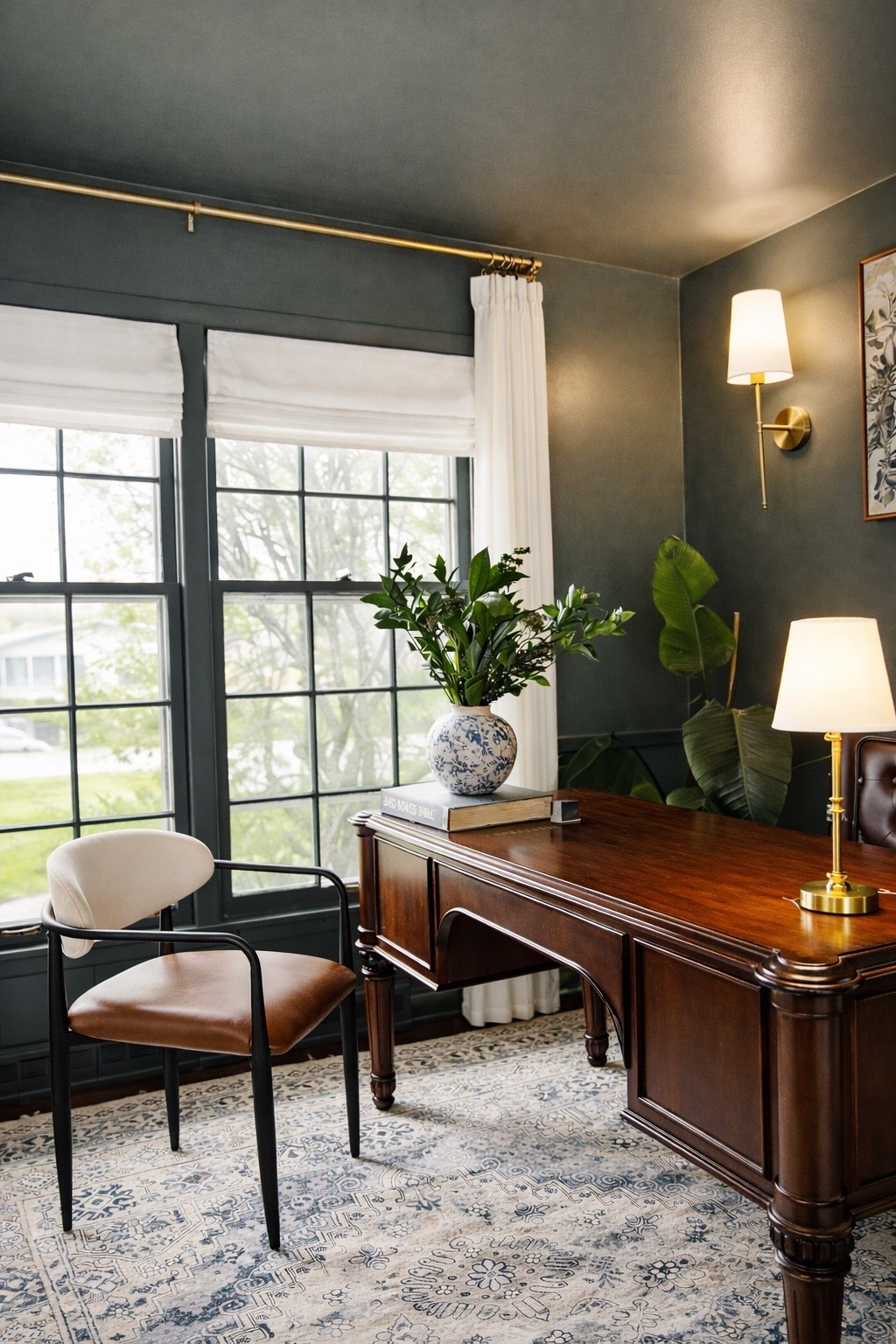 Moody Office... Yes please! 

#LTKHome #LTKdayinmylife #LTKmomlife