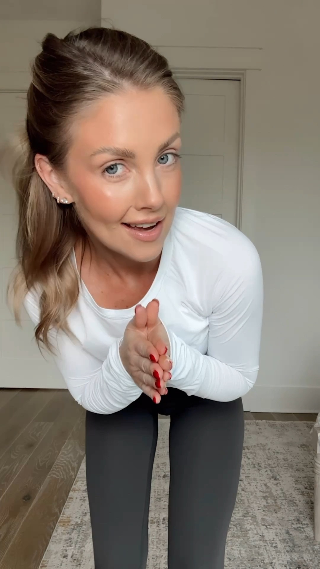 Small Amazon top / Small sports bra / XS leggings 🩶

#LTKOver40 #LTKActive #LTKPetite