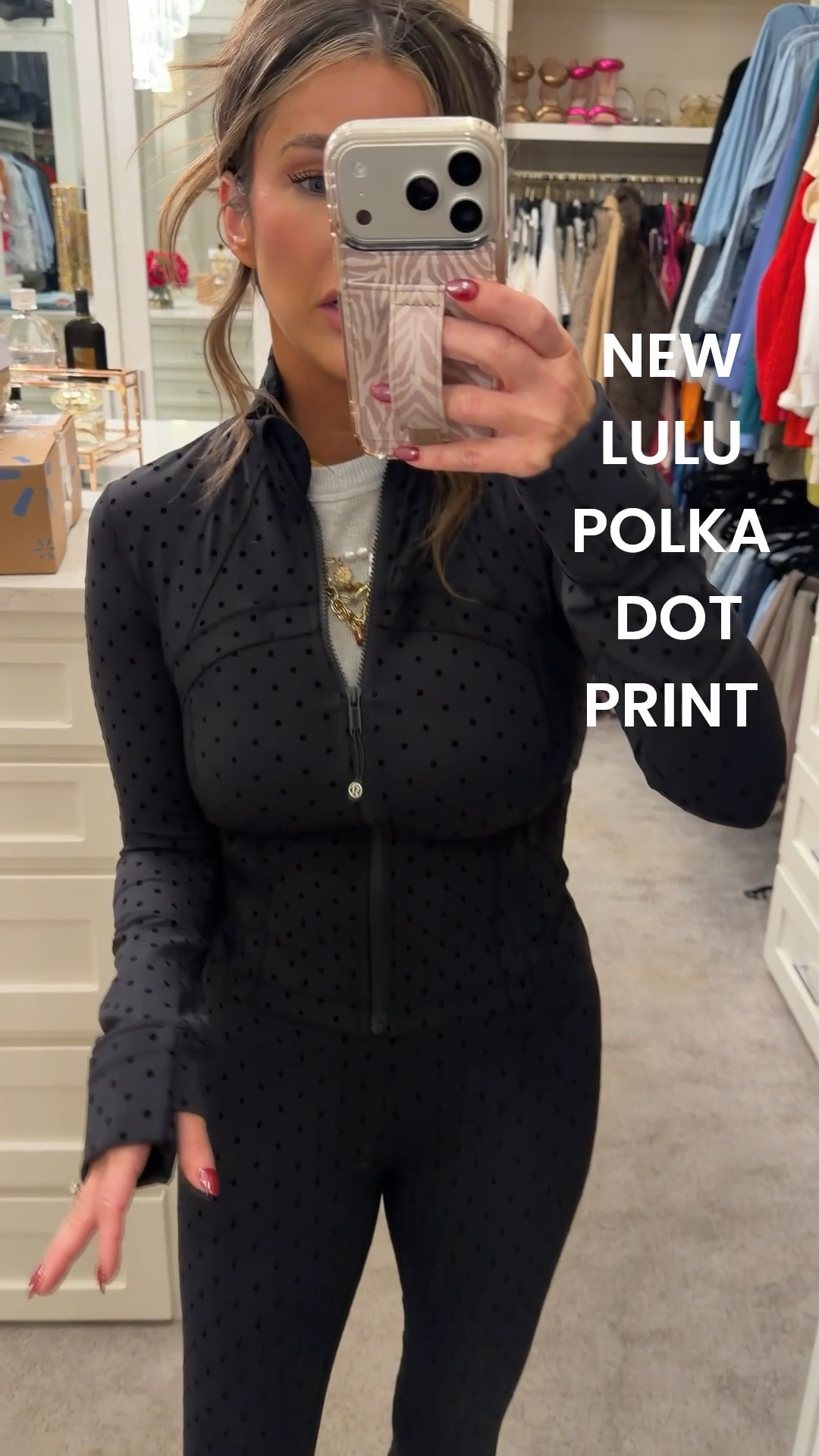 New Polka “flock” print @ Lululemon is DREAMY!!!

LEGGING SIZE 2
JACKET SIZE 6
TANK SIZE 10

#LTKfitnessgoals #LTKmomlife #LTKActive