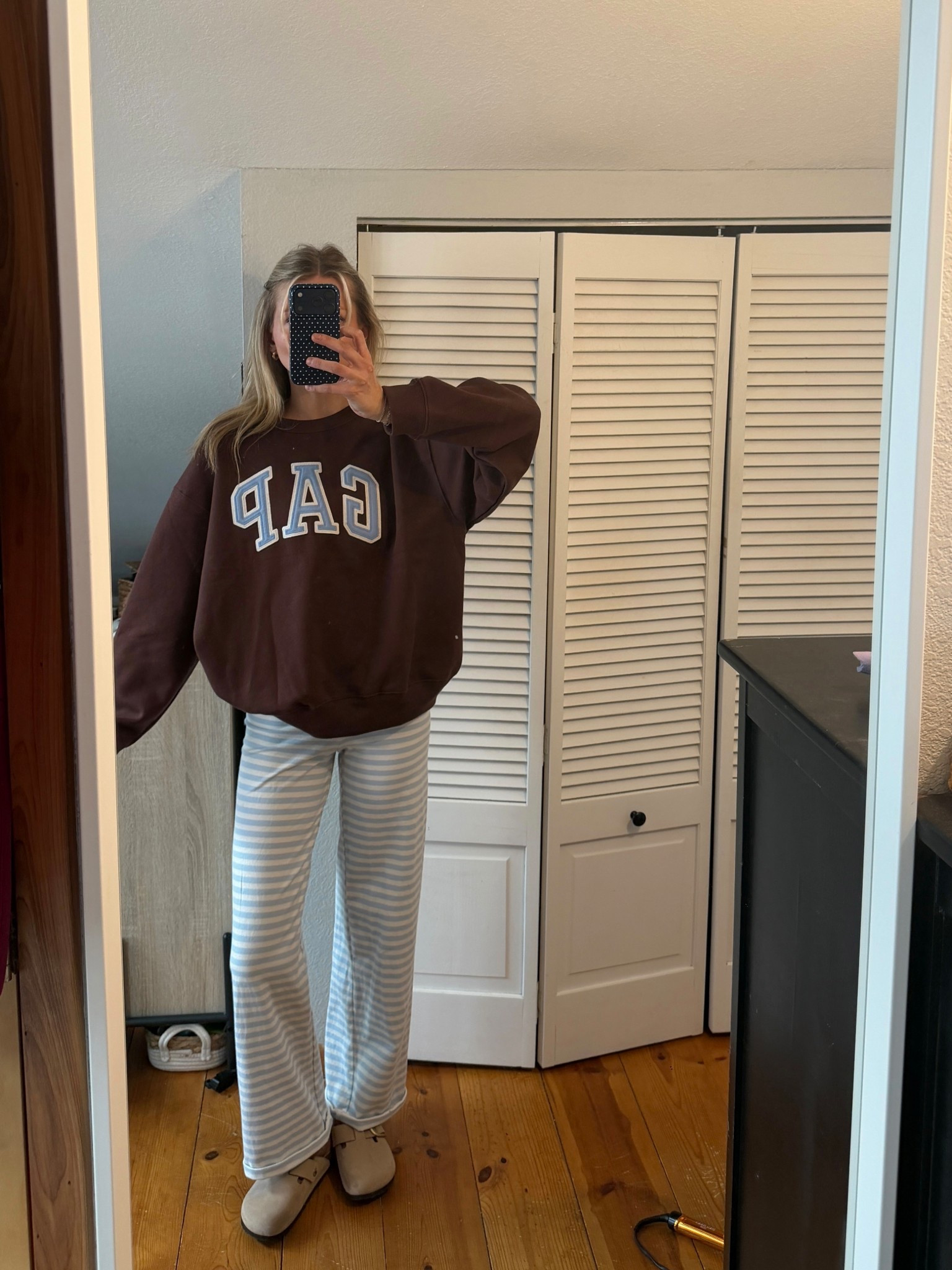 Large sweatshirt! Xs pants

#LTKSaleAlert #LTKootd #LTKmorningroutine