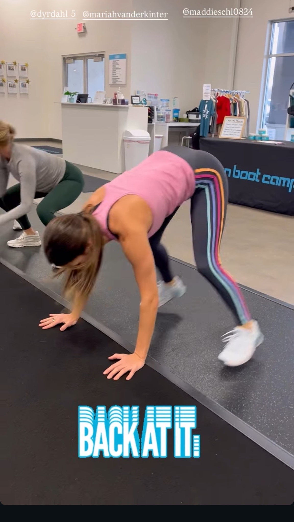 Black Friday sale on my leggings! Love the unique, bold & bright style of these! Wearing a small 

#LTKSaleAlert #LTKCyberWeek #LTKfitnessgoals