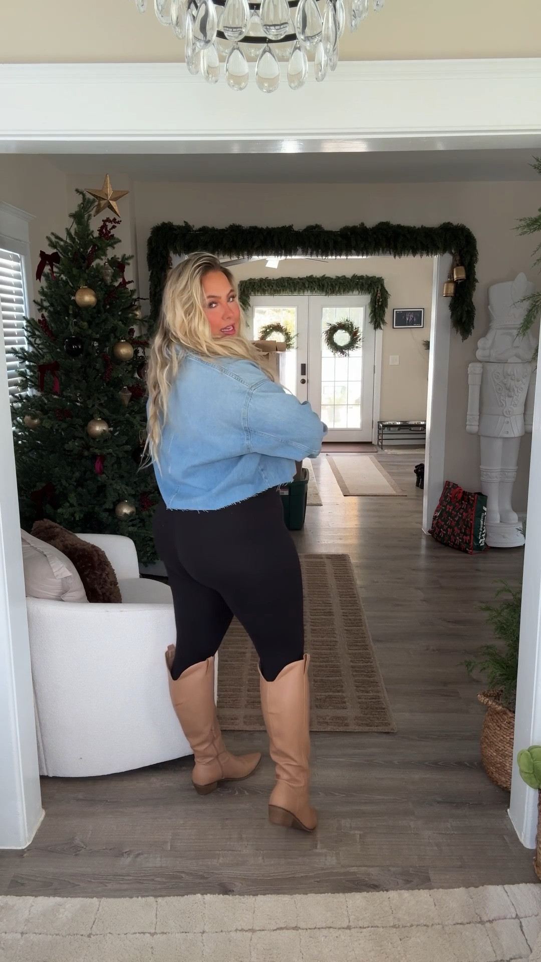 XL TOP (cropped myself!)
L LEGGING
BOOTS (old from target, linked similiar)

#LTKFindsUnder50 #LTKMidsize #LTKStyleTip