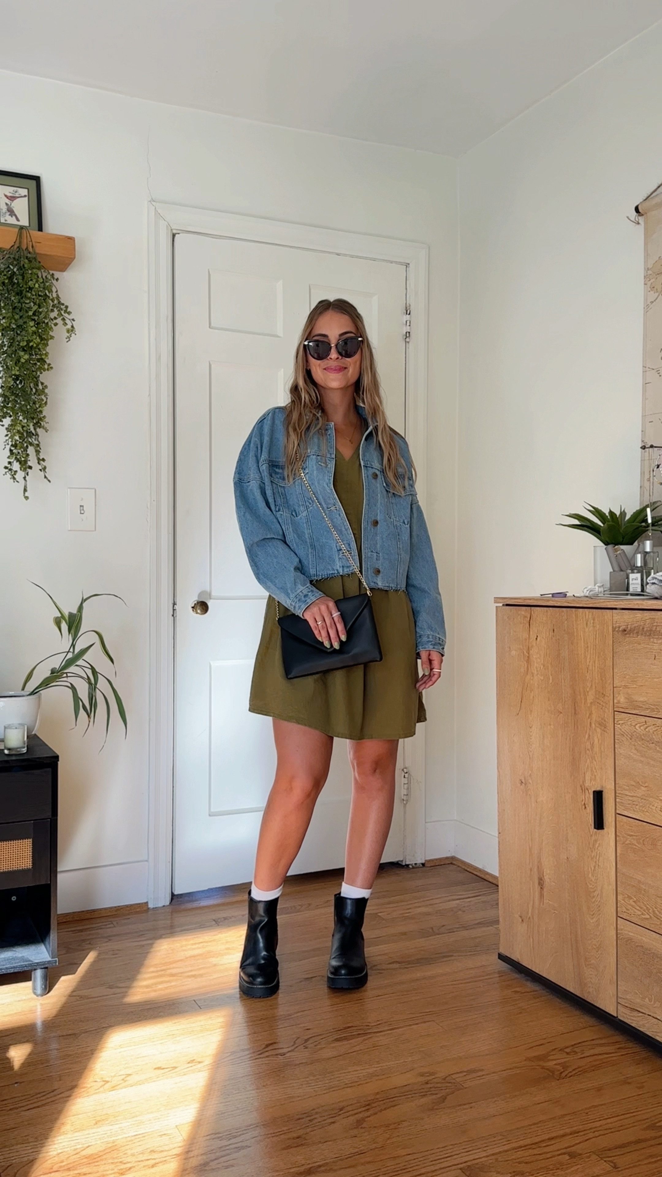 Cute fall look! Dress is thrifted, it’s universal threads from target though- I linked some similar options!

#LTKSeasonal #LTKitbag #LTKCon