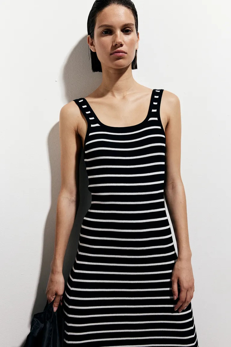 Rib-knit Dress with Flared Skirt - Low-cut Neckline - Sleeveless - Black/striped - Ladies | H&M U... | H&M (US + CA)