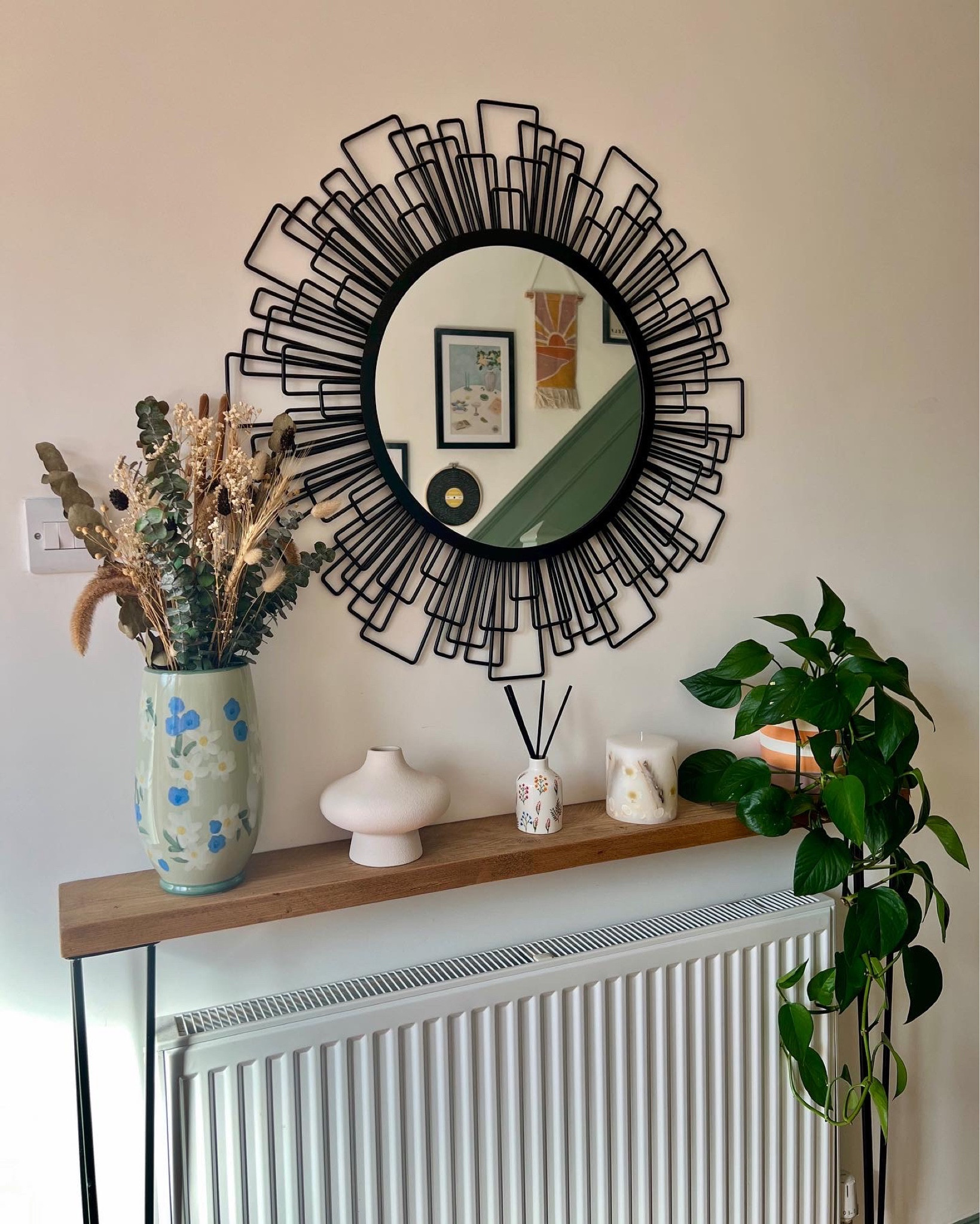 Hallway decor, console table, statement mirror 

#LTKhome #LTKeurope