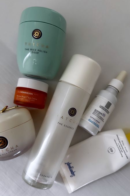 Spring skincare refresher 

#tatcha
#supergoop
#sephora

#LTKbeauty #LTKfindsunder100