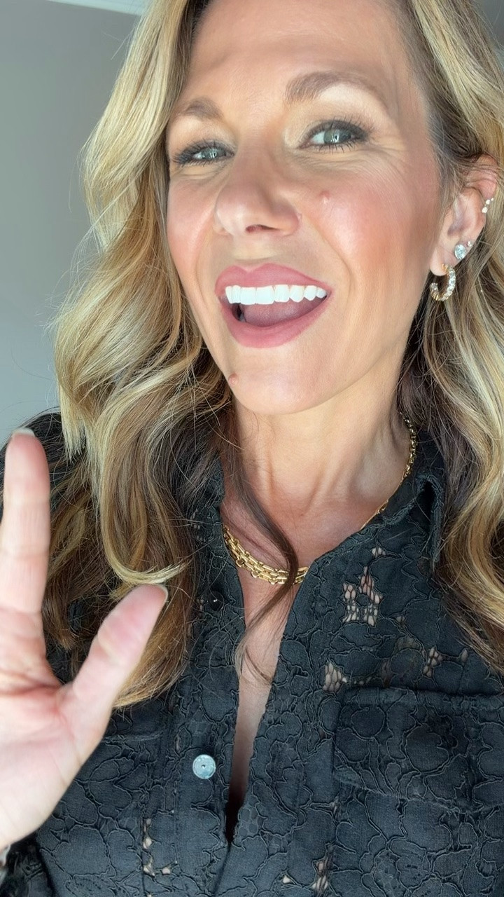 Code RANDOMHOUSEWIFE35 for 35% off - dress runs tts

@VICI