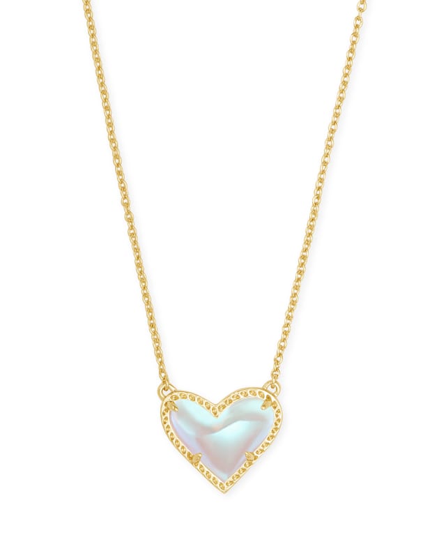 Ari Heart Gold Pendant Necklace in Dichroic Glass | Kendra Scott
