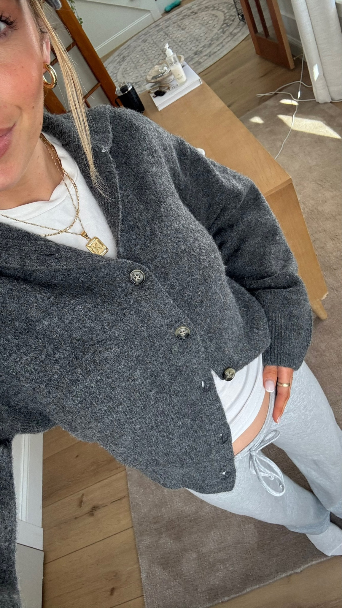 Easy OOTD when you want something comfy but need to look out together too. 🤍 I love doing a basic tee with a cardigan & some jewelry! ✨ 

#LTKootd #LTKBump #LTKmomlife