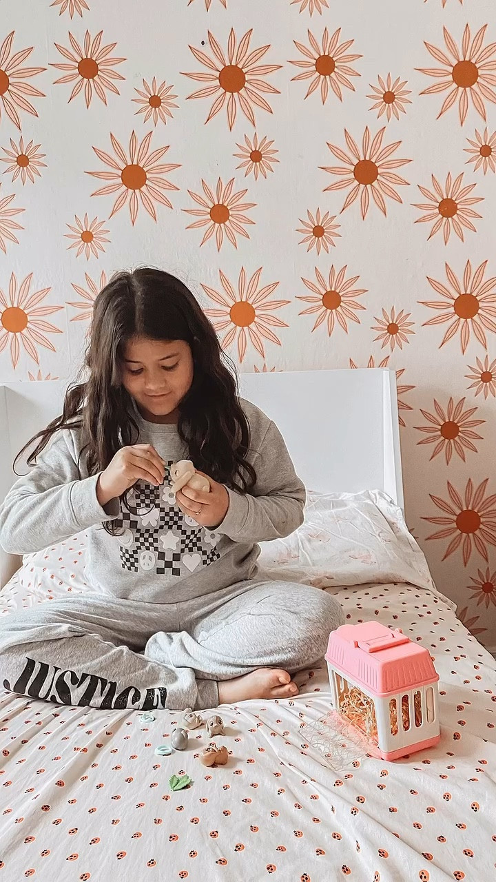 Cute Easter Basket playset! 

Little Live Pets, Mama Surprise Mini Playset is so much fun! #ad These little bunnies are so cute, you get the cage all setup for the mama bunny, fill up the water feeder wait 60 minutes and you come back to 4 baby bunnies! 


#LTKkids #LTKGiftGuide #LTKSpringSale