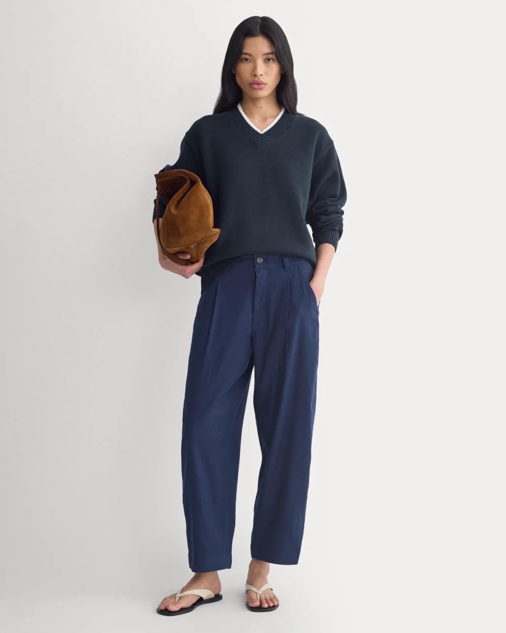 The Everywhere Pant in Stretch Linen | Navy | Everlane