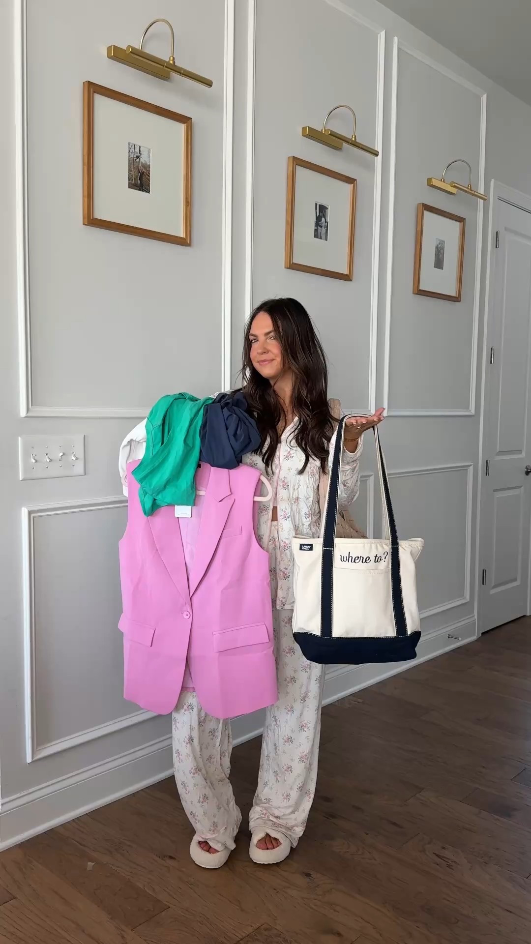 Full day of outfits as a mom of 2! Wearing all mediums!