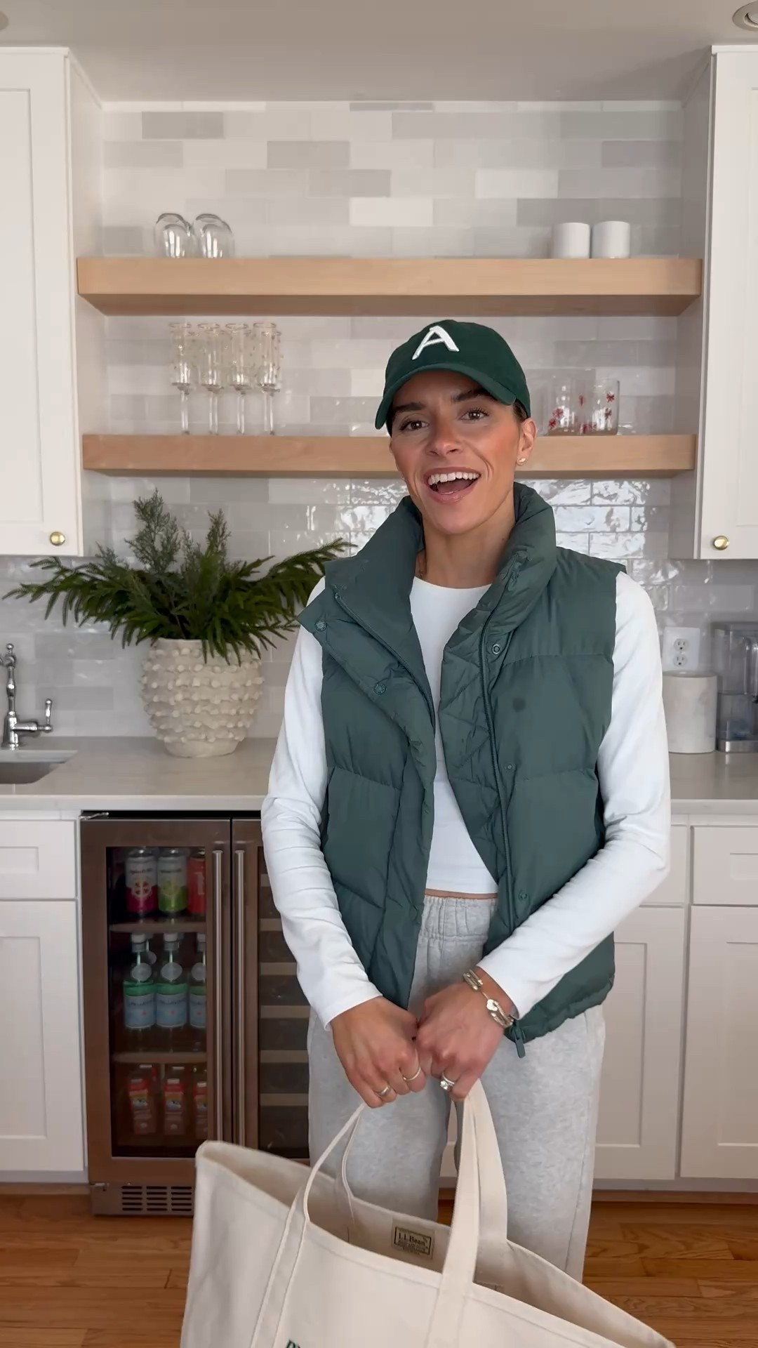 XS joggers 
Size 6 vest

#LTKmomlife #LTKootd