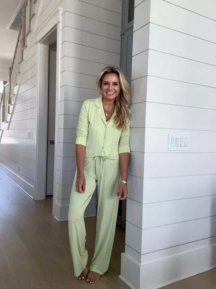 Love this set! Wearing an XS 

 

#LTKFindsUnder100 #LTKStyleTip #LTKSaleAlert