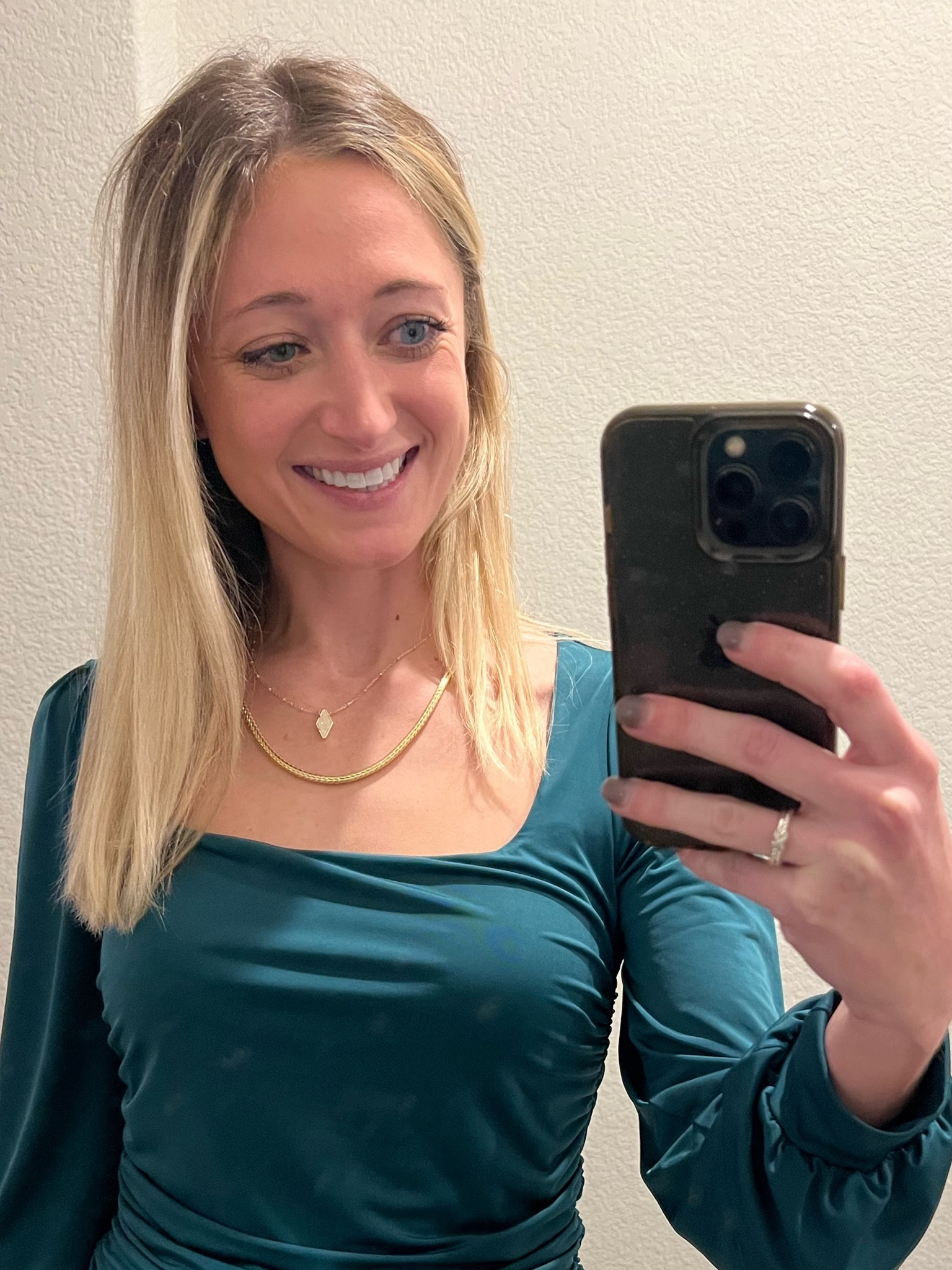 Got this Kendra Scott layering necklace as a gift for Christmas and it’s so pretty! 

#LTKGiftGuide