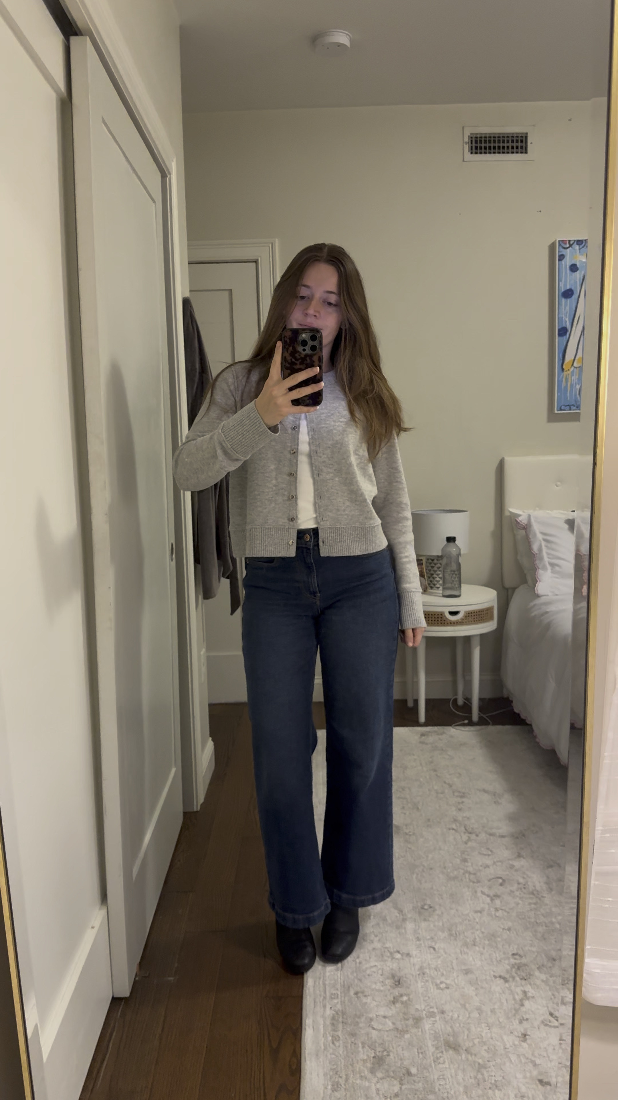 Casual fit or work outfit! Jeans and white top from gap and cardigan from free people🤍

#LTKFindsUnder100 #LTKWorkwear #LTKSeasonal